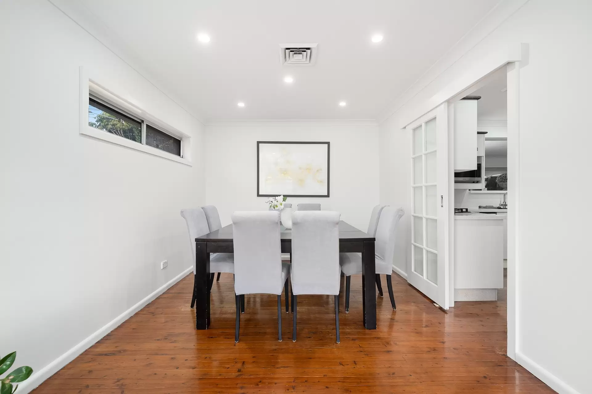 8 Lincoln Road, Georges Hall Sold by Richard Matthews Real Estate - image 7
