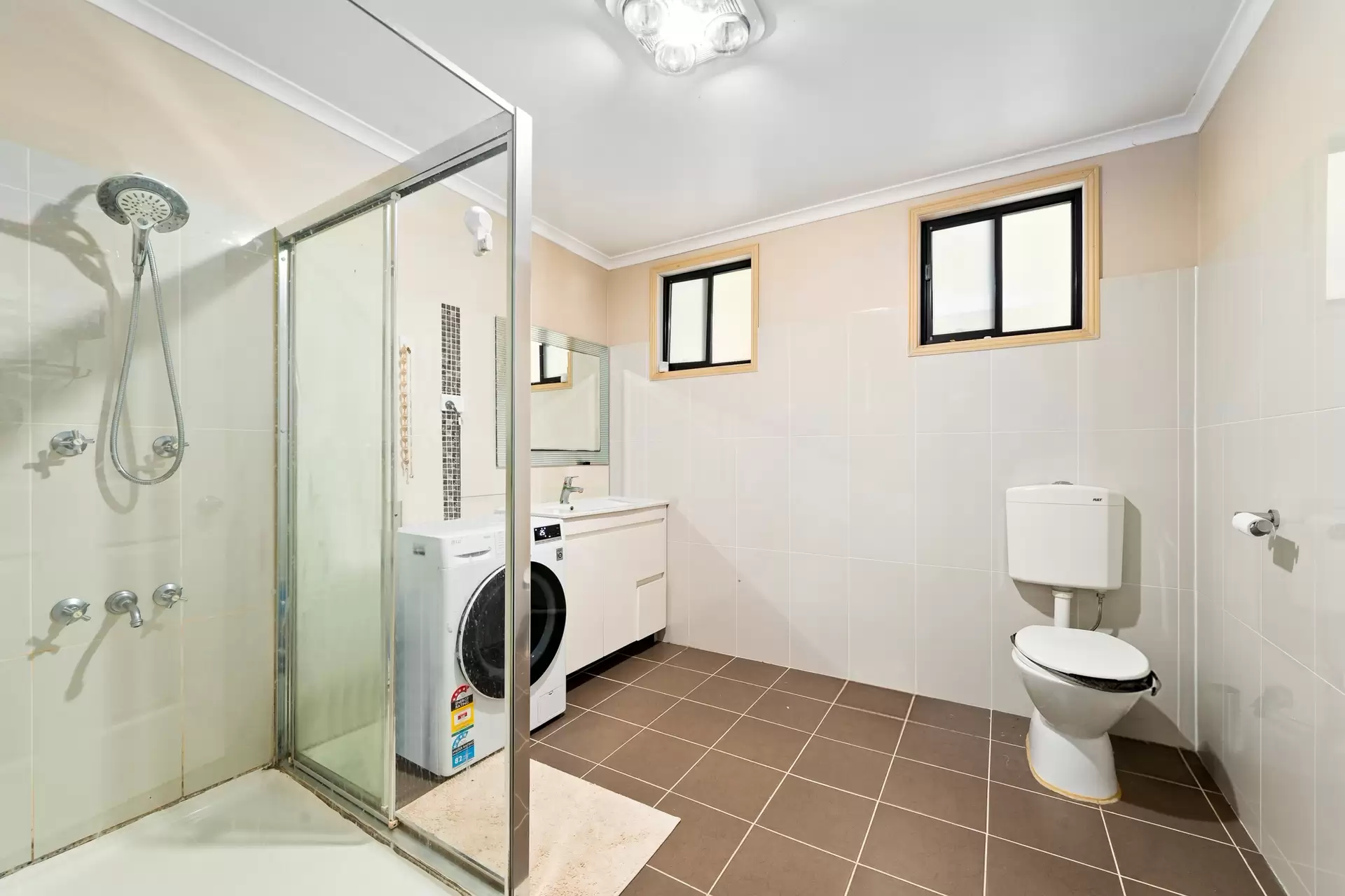 196 Belar Avenue, Villawood Sold by Richard Matthews Real Estate - image 6