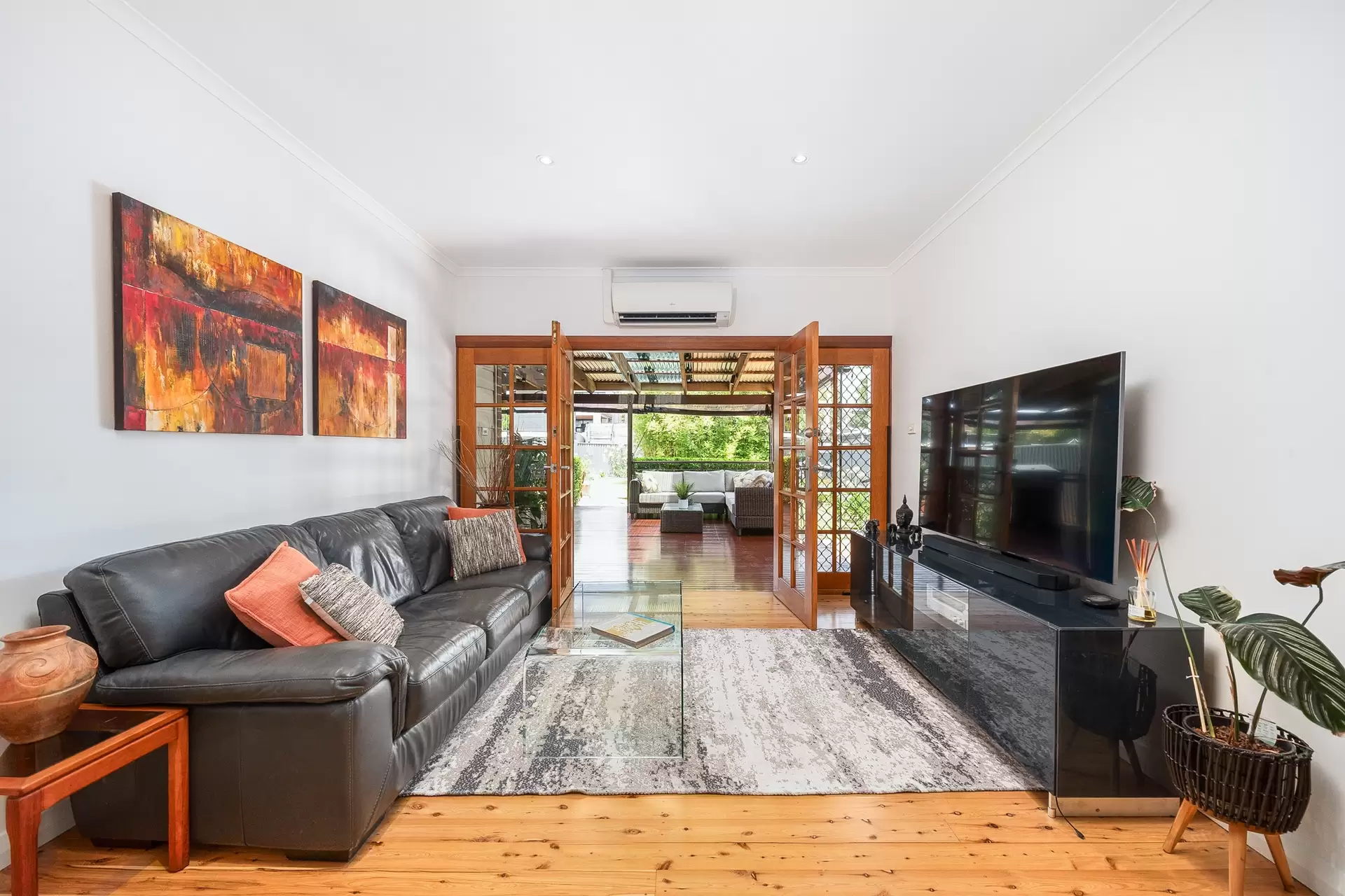 36 Persic Street, Belfield Sold by Richard Matthews Real Estate - image 2