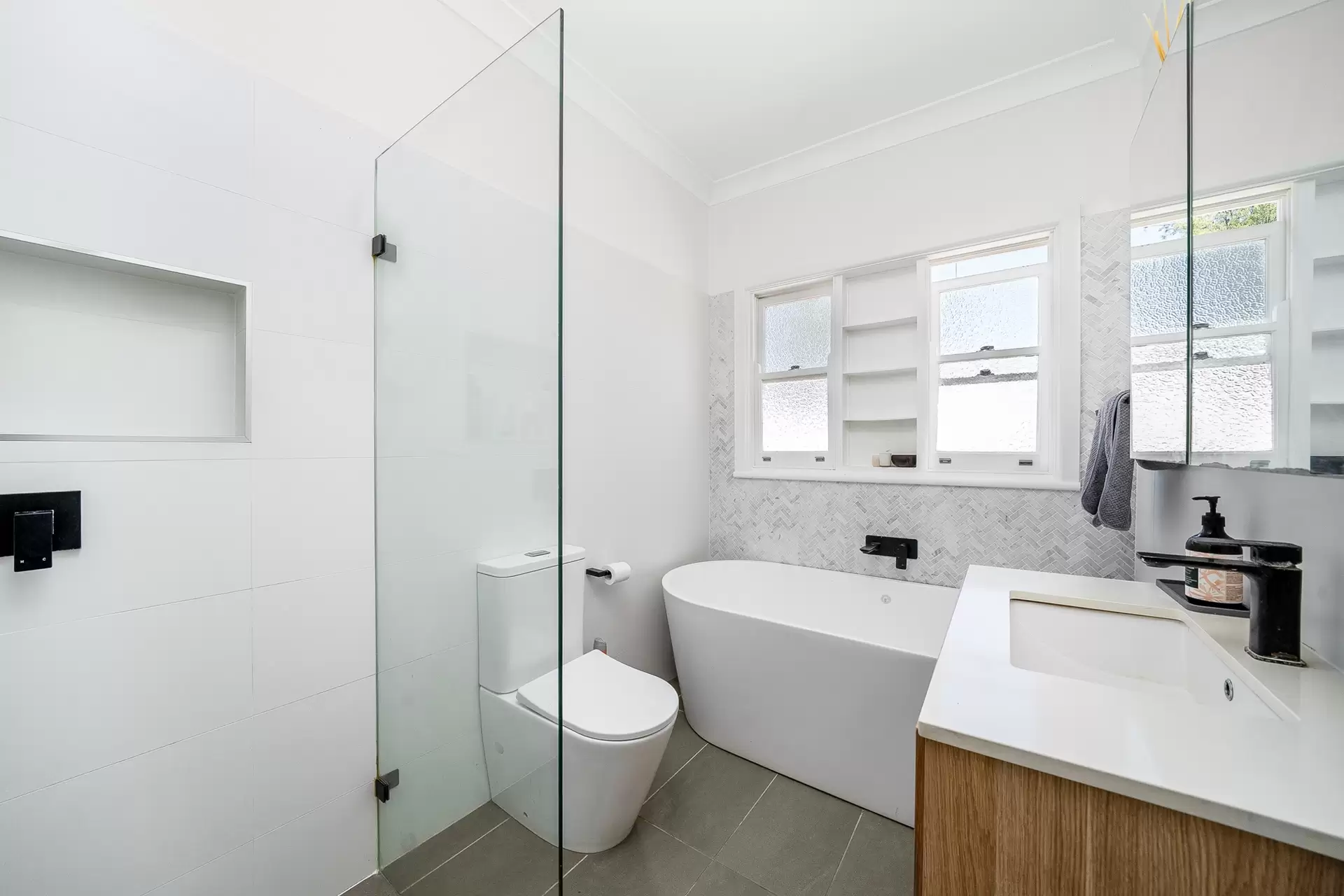 50 Railway Street, Baulkham Hills Sold by Richard Matthews Real Estate - image 9