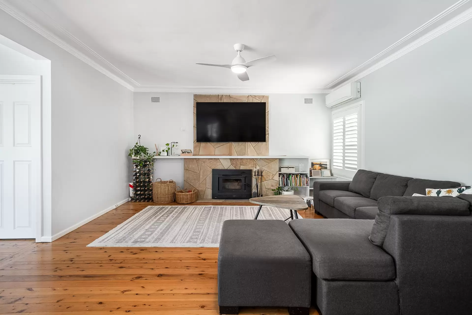 50 Railway Street, Baulkham Hills Sold by Richard Matthews Real Estate - image 2