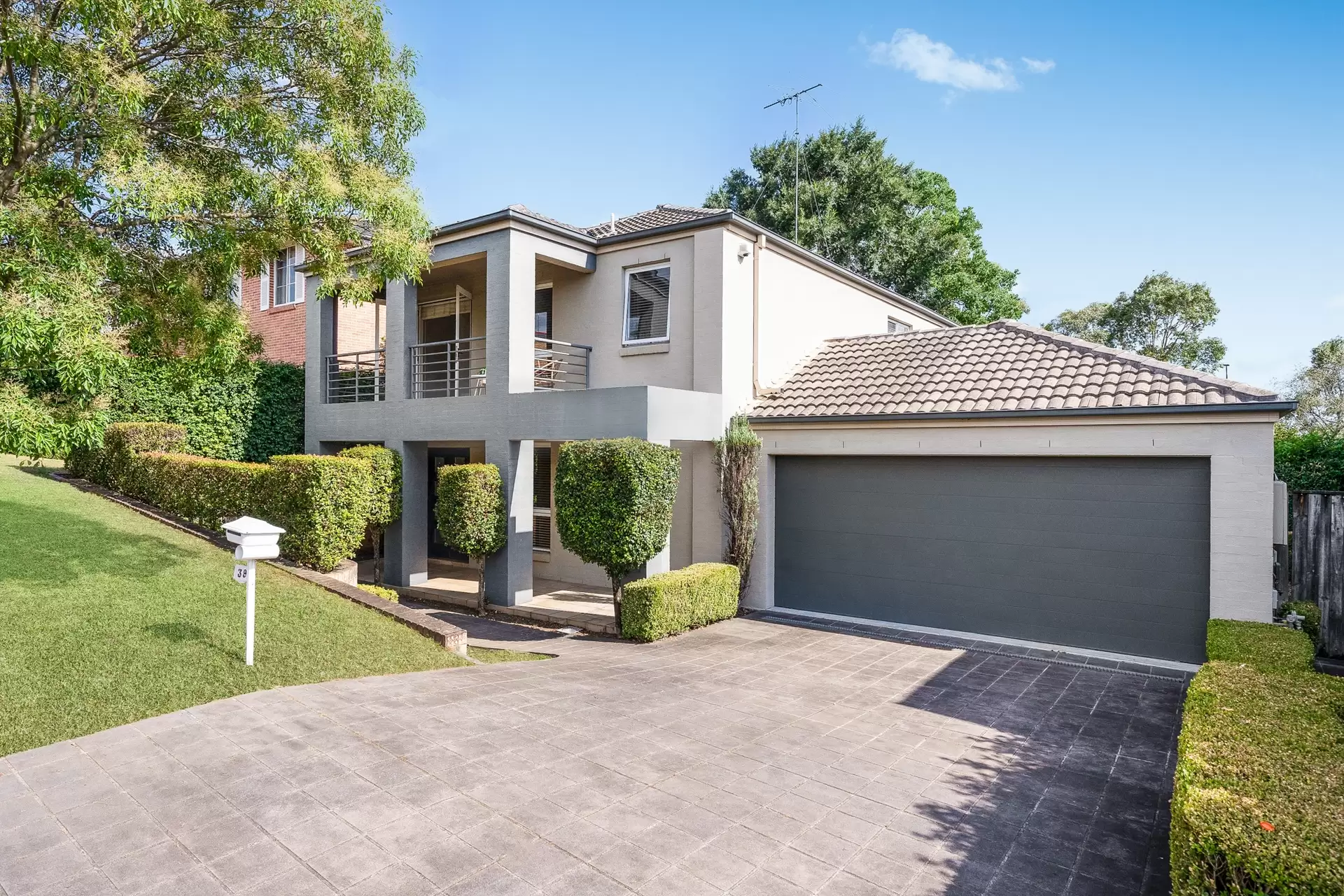 39 Greyfriar Place, Kellyville Sold by Richard Matthews Real Estate - image 1