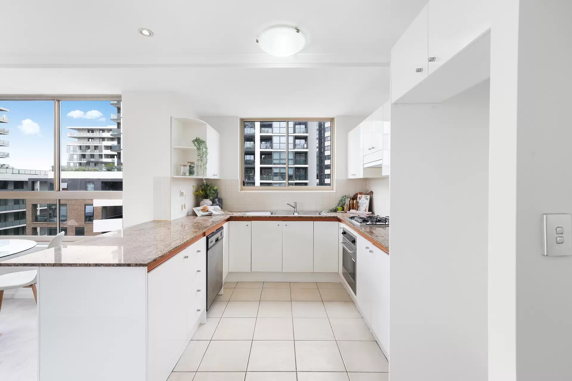 75/14-16 Station Street, Homebush Sold by Richard Matthews Real Estate - image 2