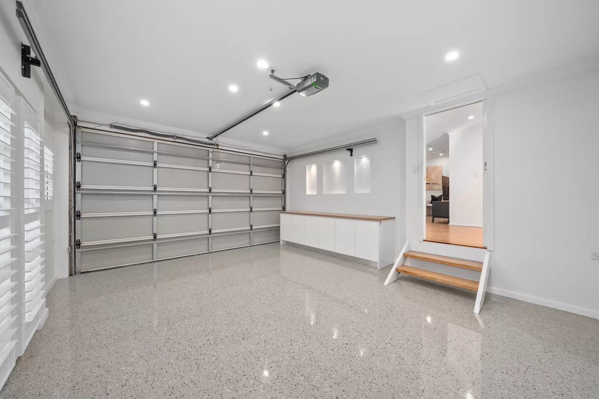 25 Sylvan Grove, Picnic Point Sold by Richard Matthews Real Estate - image 12