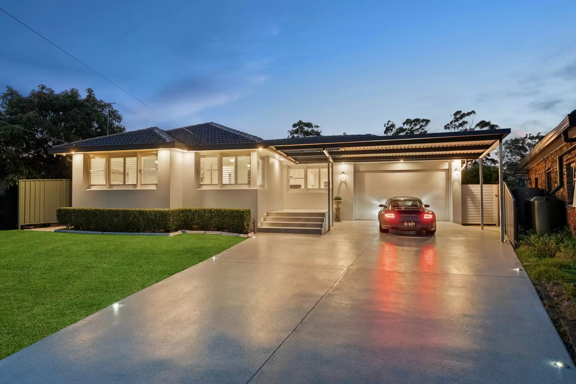 25 Sylvan Grove, Picnic Point Sold by Richard Matthews Real Estate - image 1