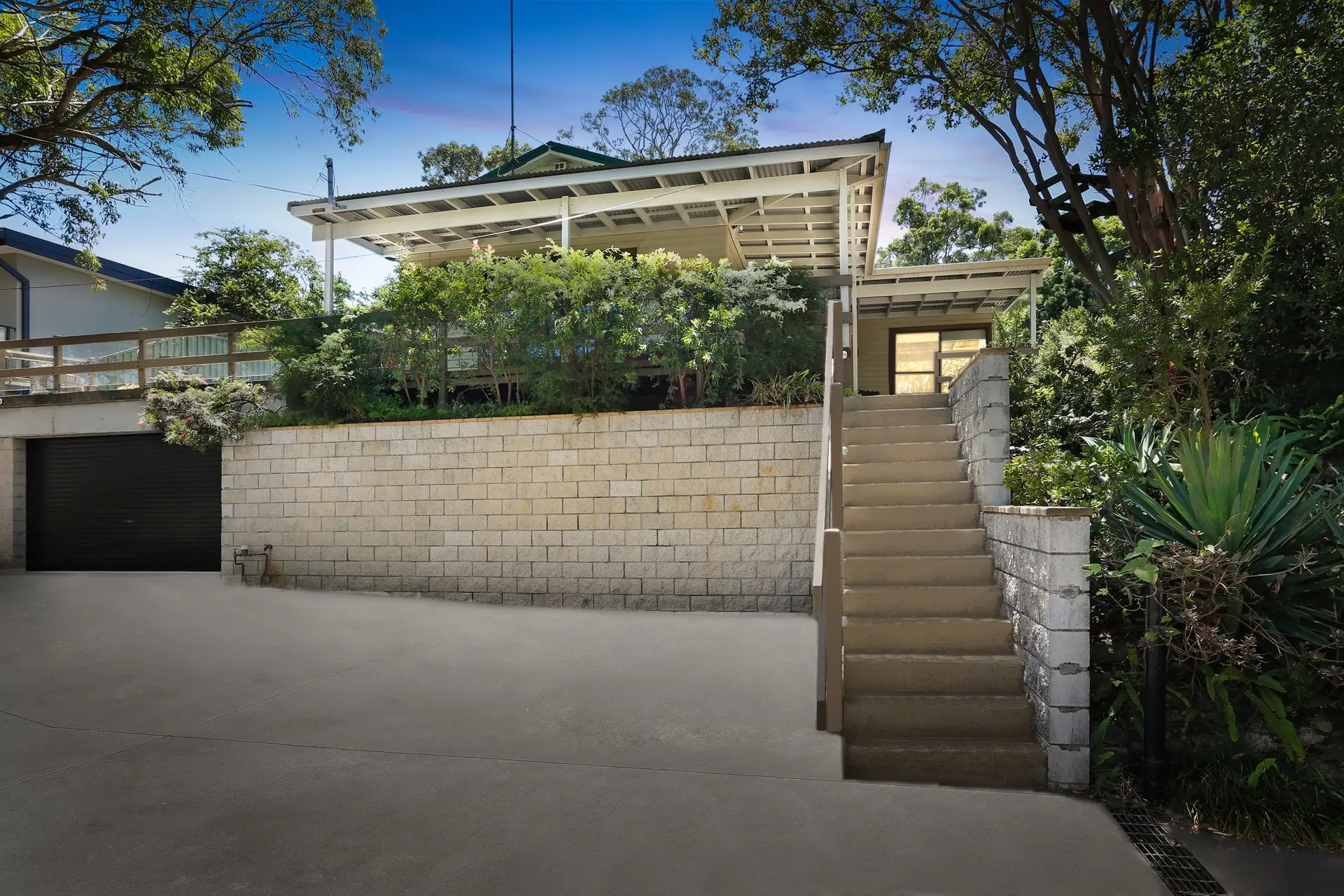 10 Carinya Road, Picnic Point Sold by Richard Matthews Real Estate - image 7
