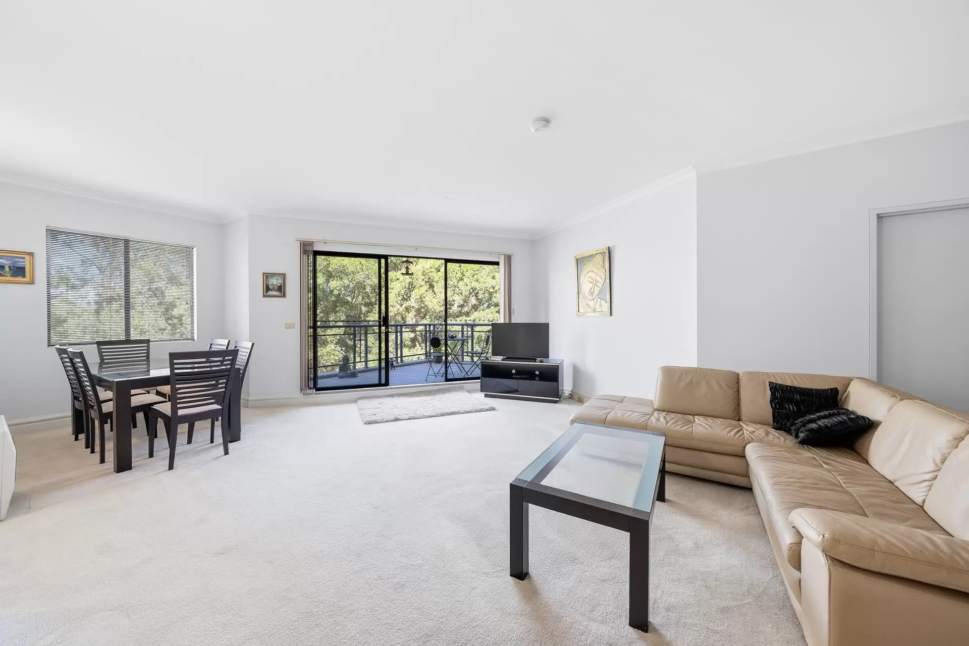 18/164E Burwood Road, Concord Sold by Richard Matthews Real Estate - image 2