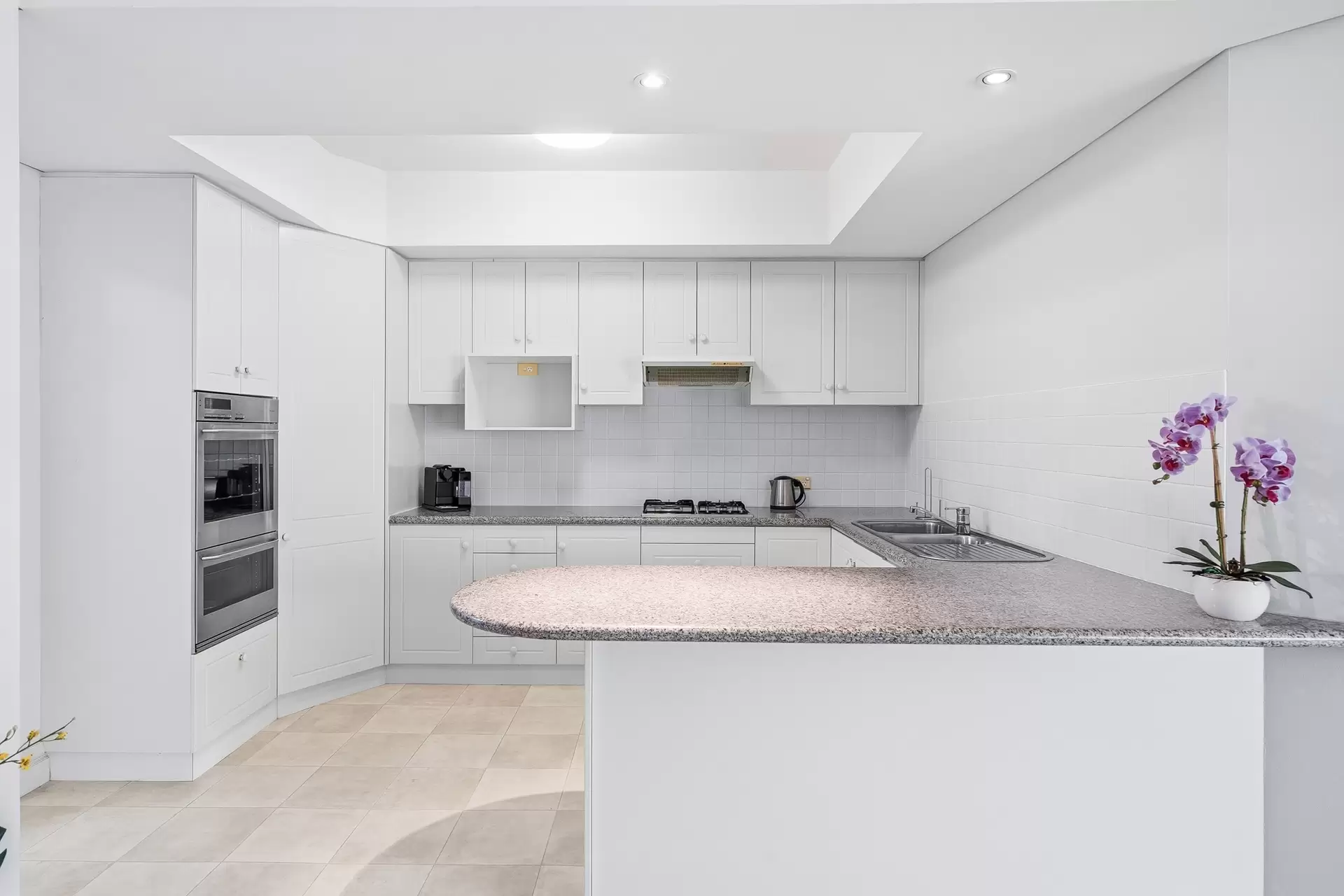 18/164E Burwood Road, Concord Sold by Richard Matthews Real Estate - image 3