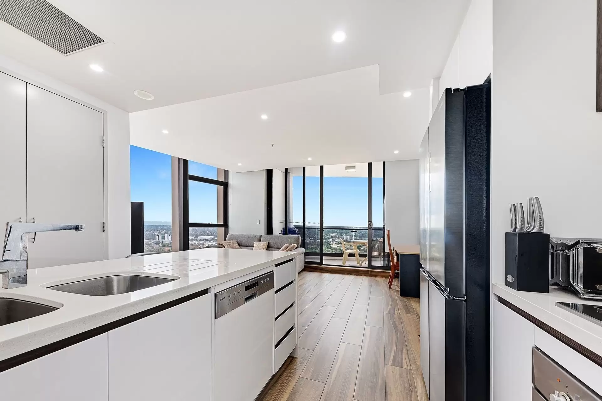 5201/330 Church Street, Parramatta For Sale by Richard Matthews Real Estate - image 1