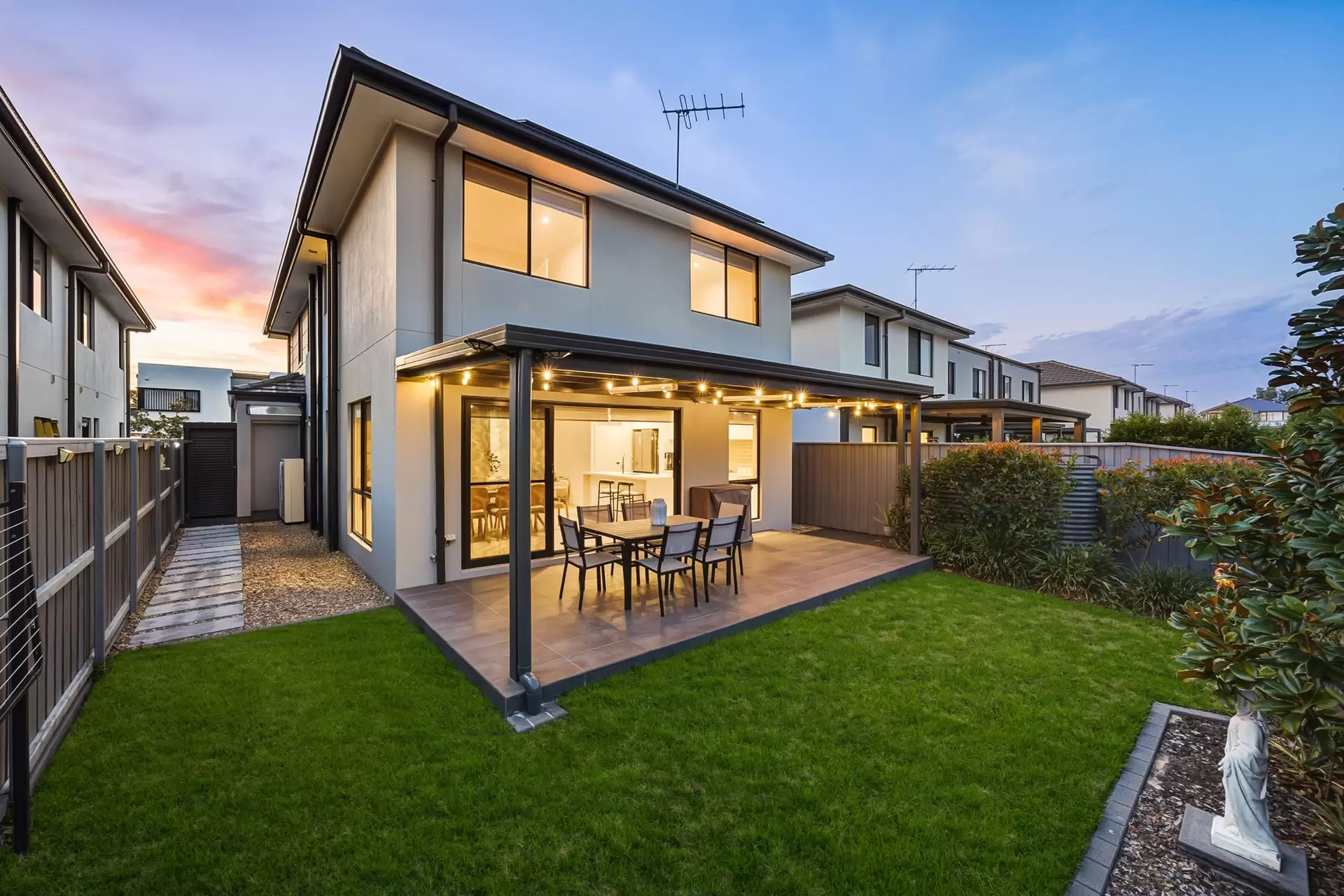 25 Mainstay Street, Moorebank Sold by Richard Matthews Real Estate - image 8