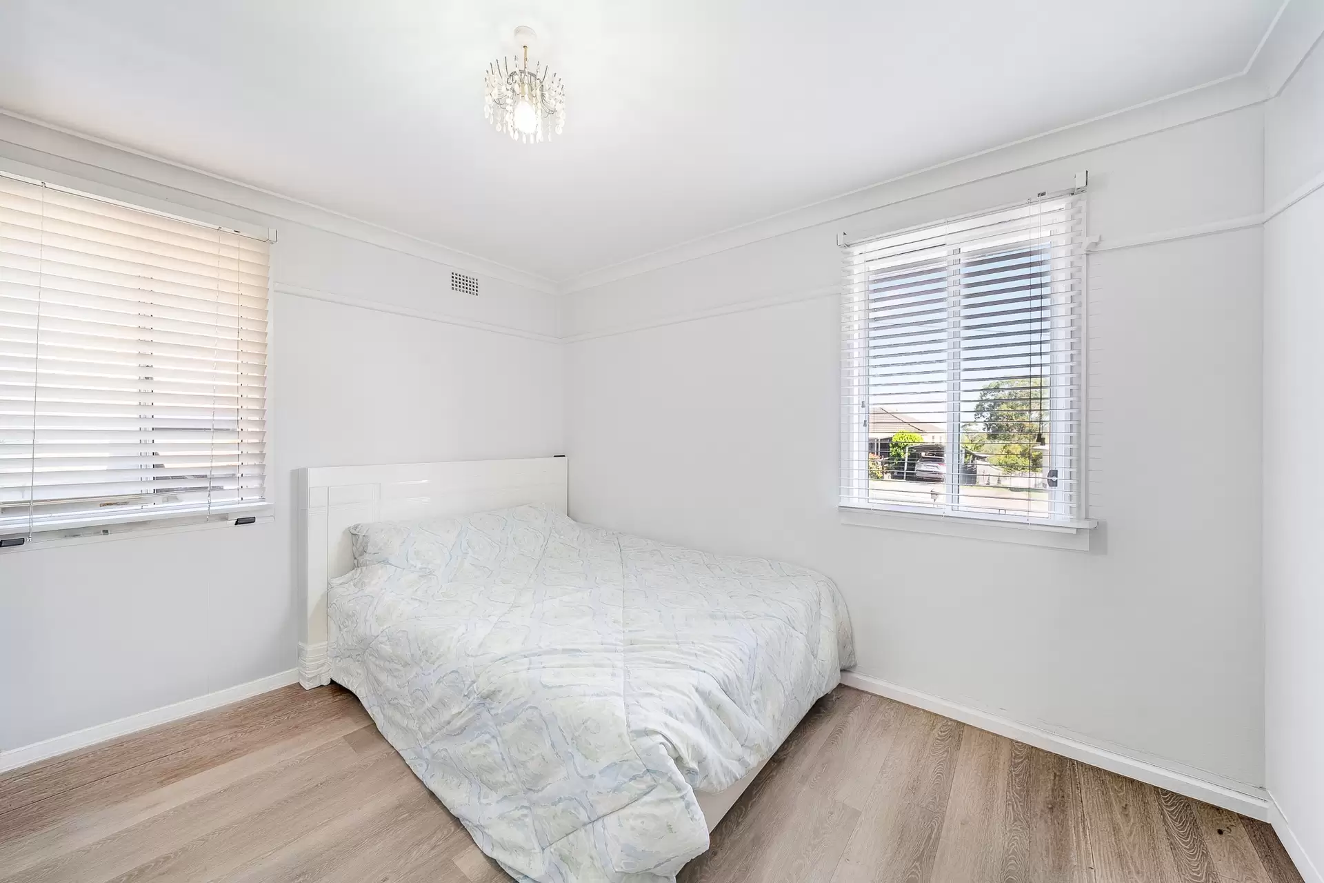 11 Warrigo Street, Sadleir Sold by Richard Matthews Real Estate - image 4