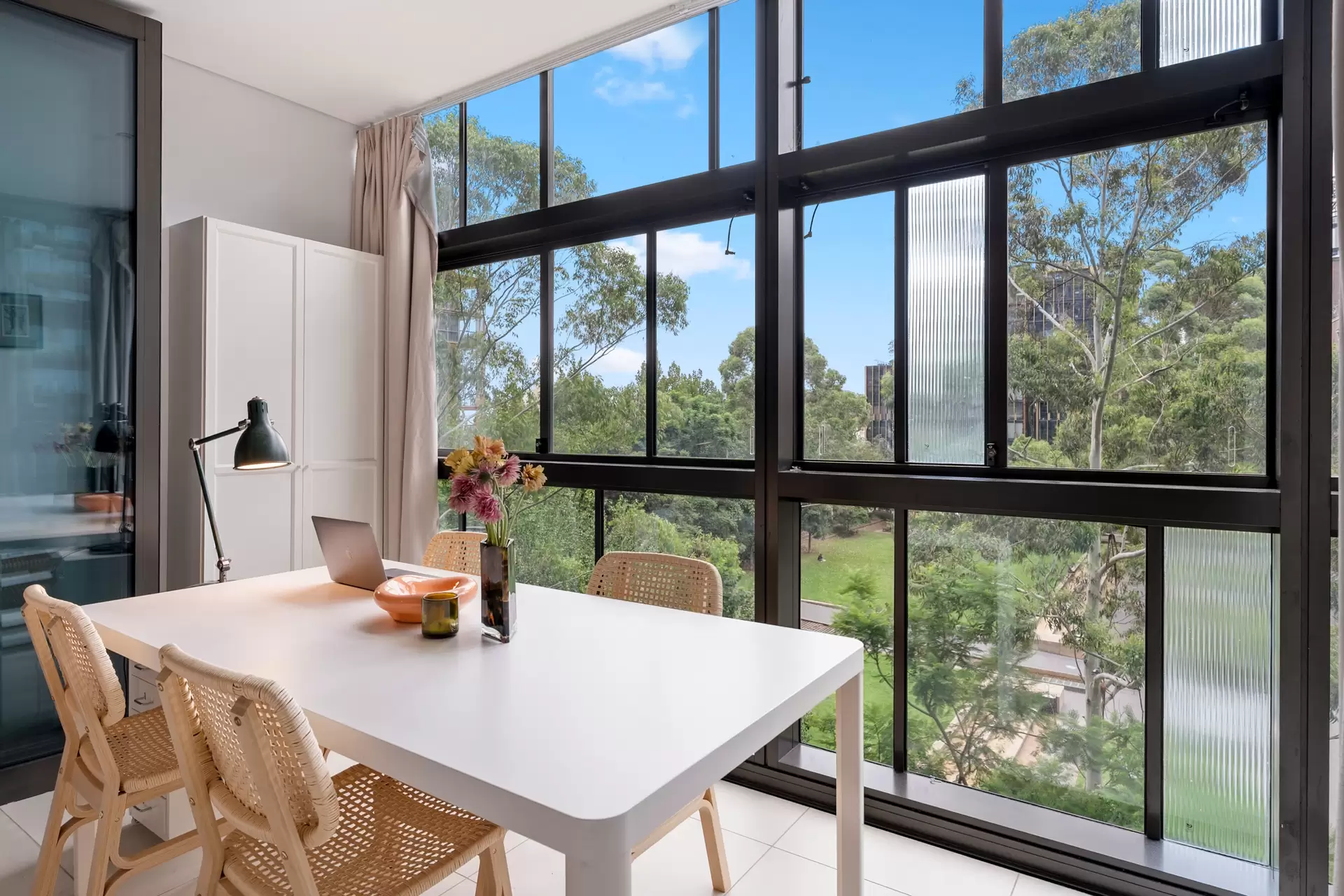 406/5 Park Lane, Chippendale Sold by Richard Matthews Real Estate - image 9