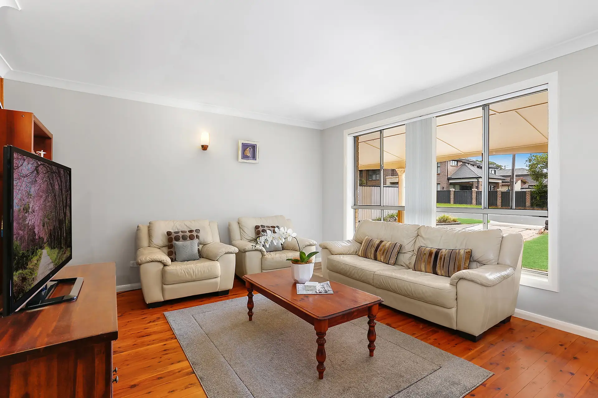 2 Kurrajong Avenue, Georges Hall Sold by Richard Matthews Real Estate - image 2