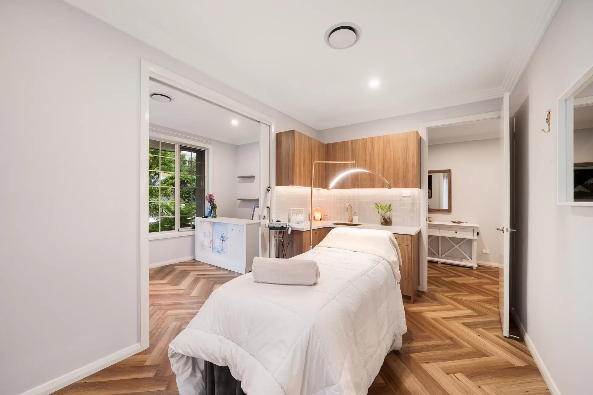 20 Henry Street, Baulkham Hills Sold by Richard Matthews Real Estate - image 15