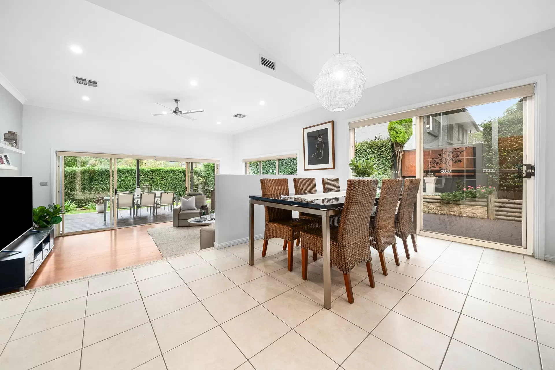 2 McBurney Place, Baulkham Hills Sold by Richard Matthews Real Estate - image 6