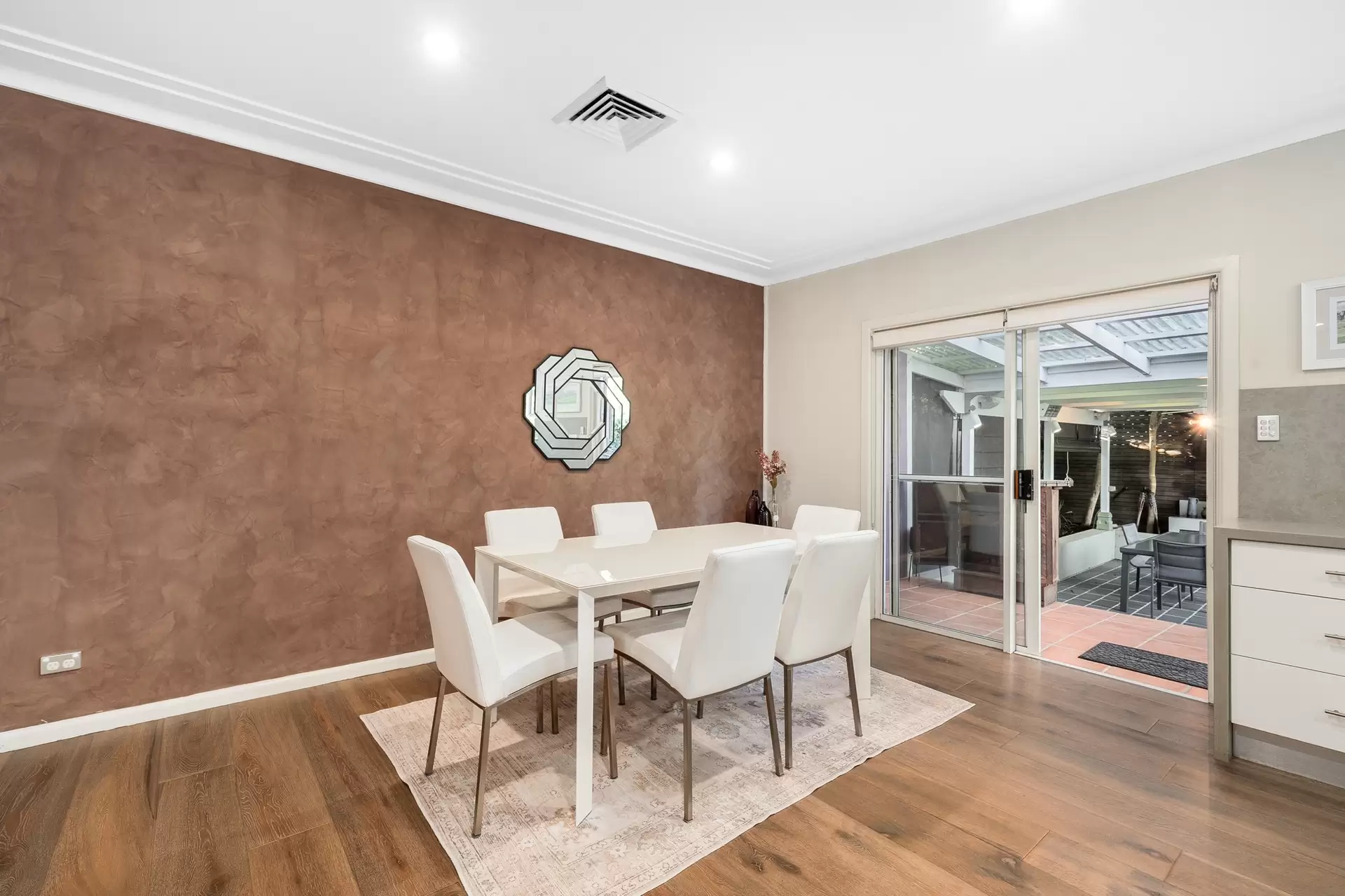 15 Landscape Street, Baulkham Hills Sold by Richard Matthews Real Estate - image 4