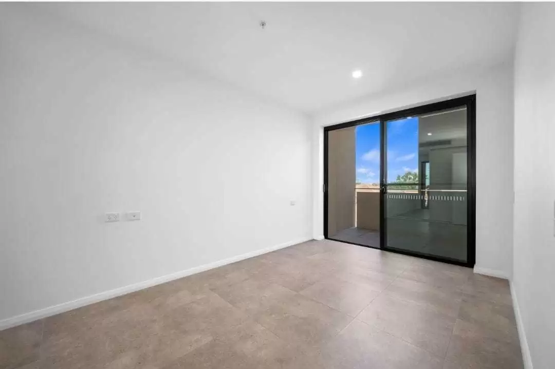 12/38 Georges Crescent, Georges Hall Leased by Richard Matthews Real Estate - image 3
