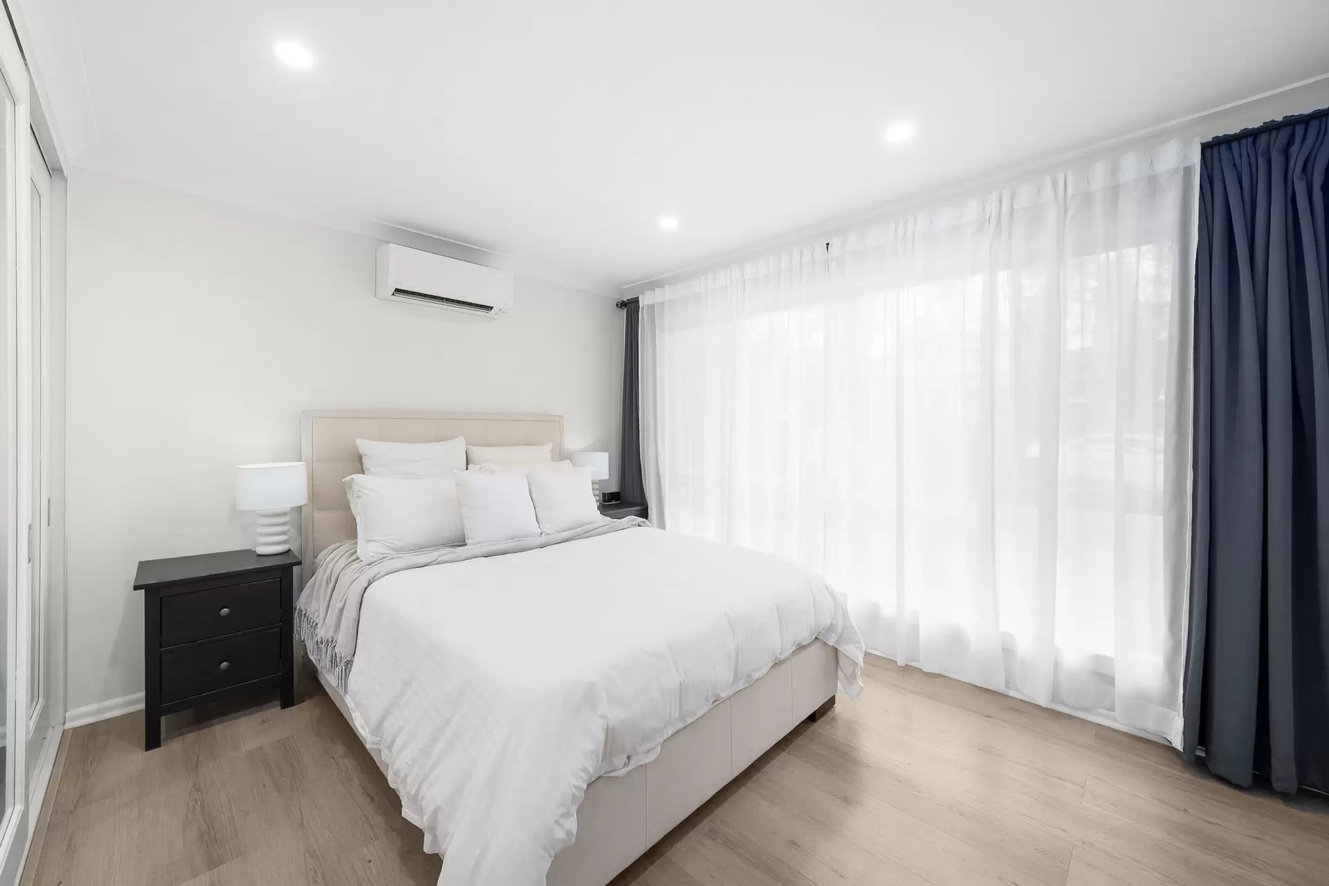 11 Saric Avenue, Georges Hall Sold by Richard Matthews Real Estate - image 5