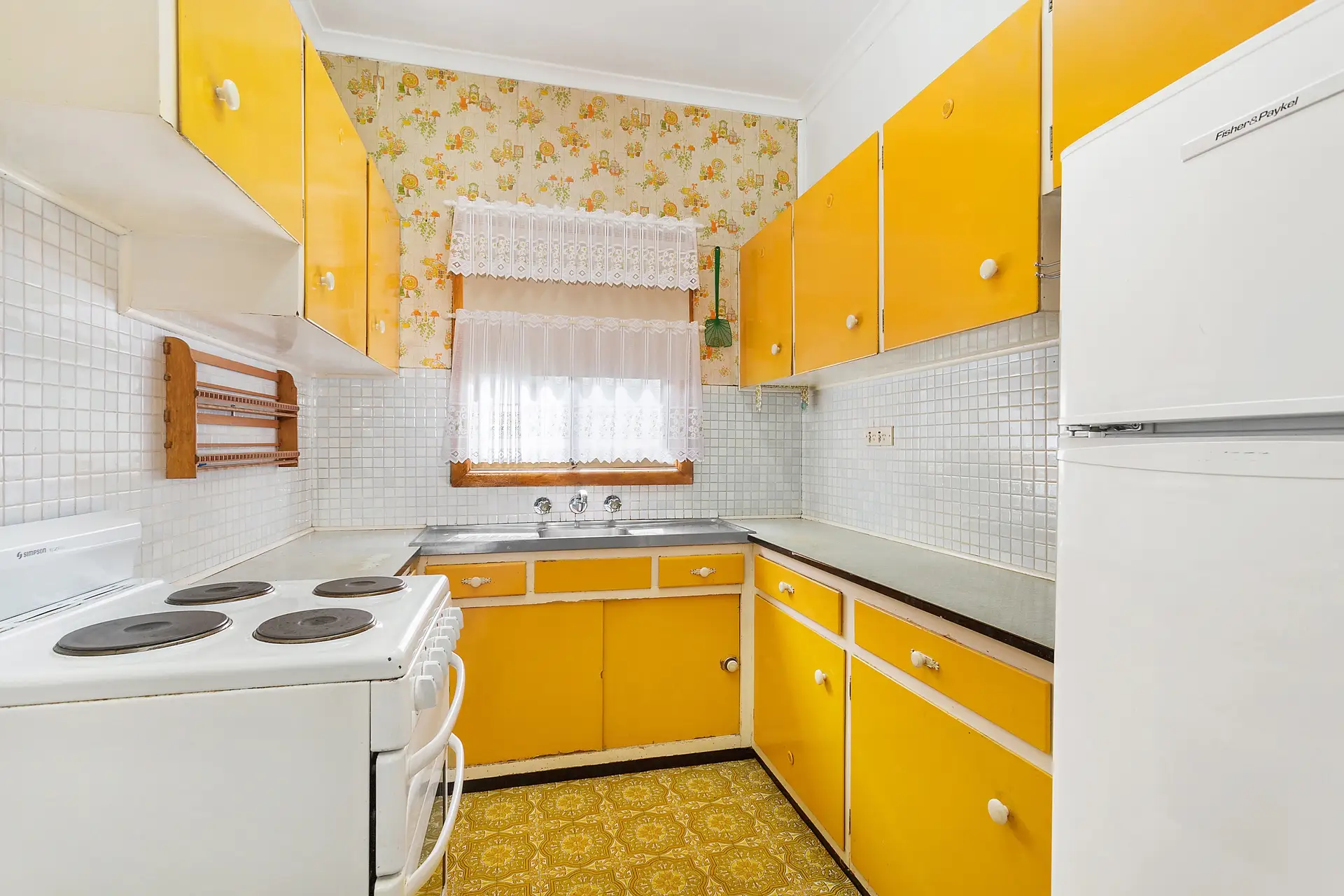 184 Edgar Street, Condell Park Sold by Richard Matthews Real Estate - image 2