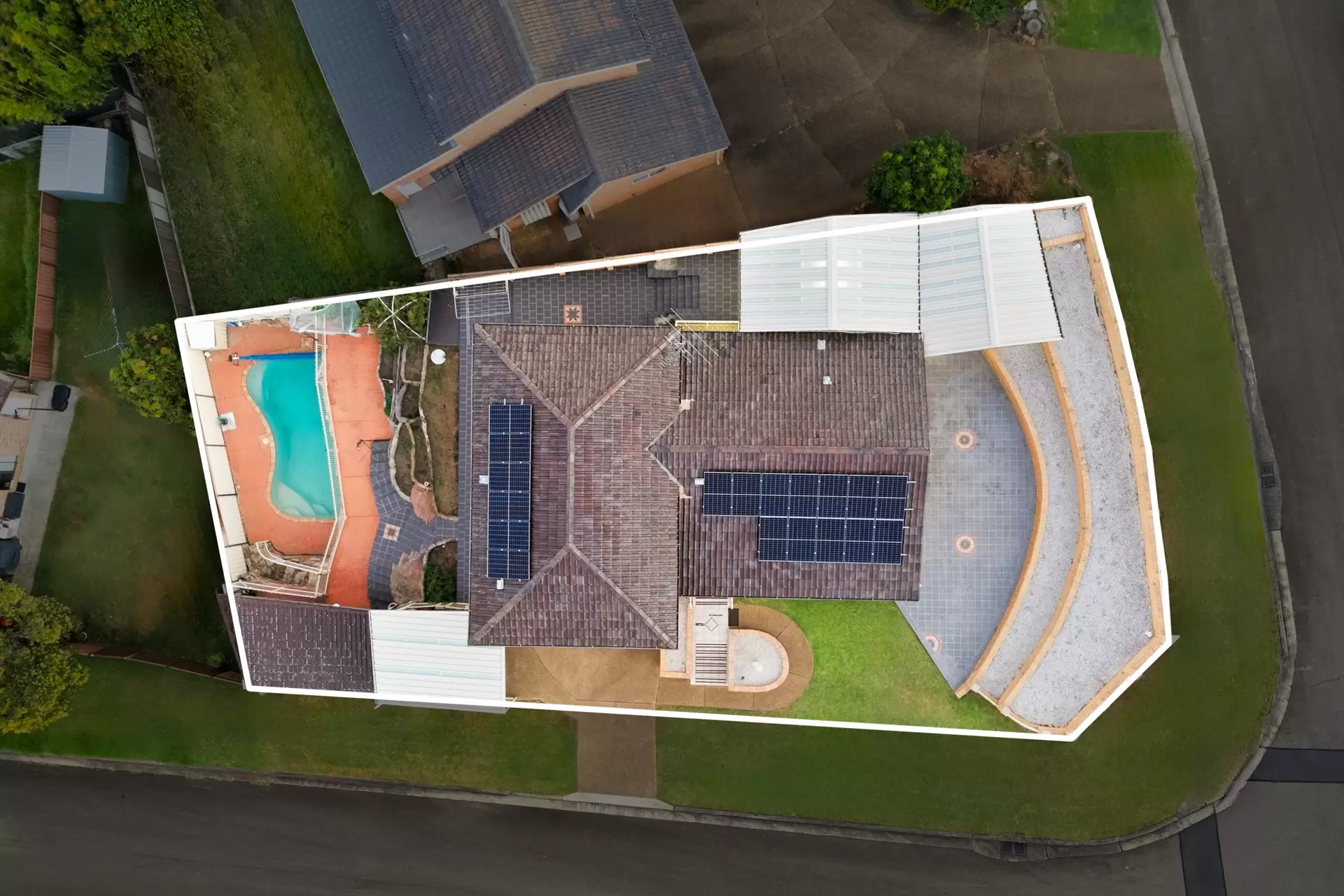 1 Page Avenue, Illawong For Sale by Richard Matthews Real Estate - image 2