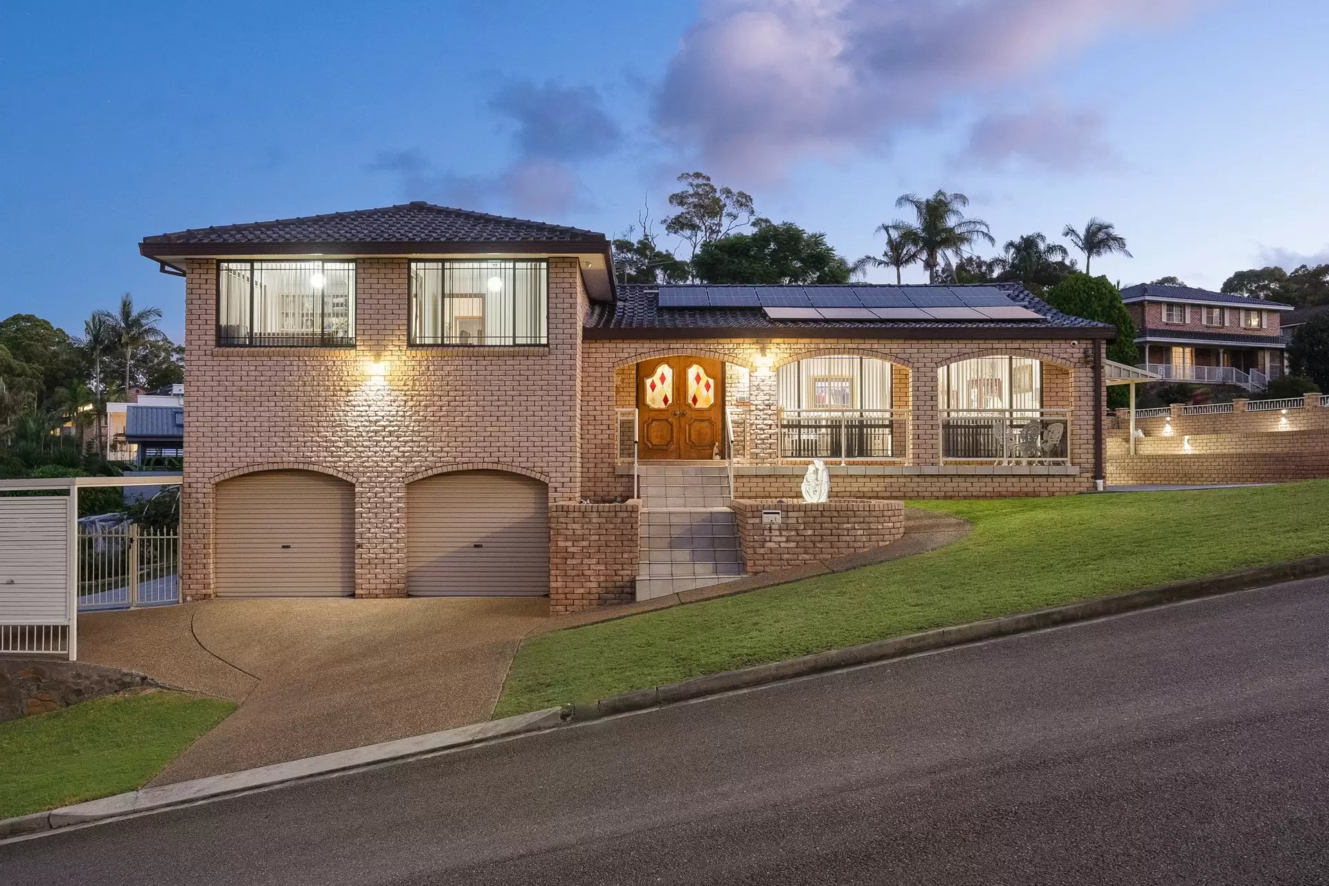 1 Page Avenue, Illawong For Sale by Richard Matthews Real Estate - image 3
