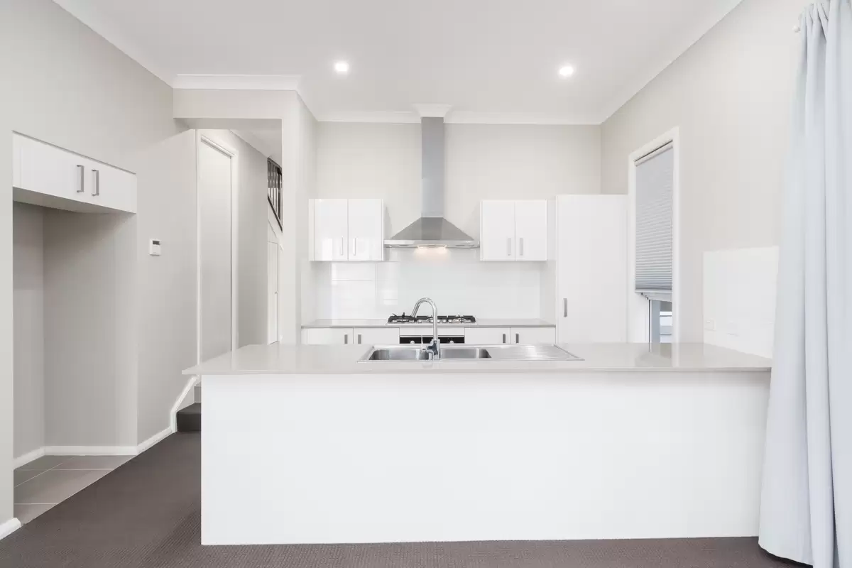 22 Peppin Street, Rouse Hill Leased by Richard Matthews Real Estate - image 3