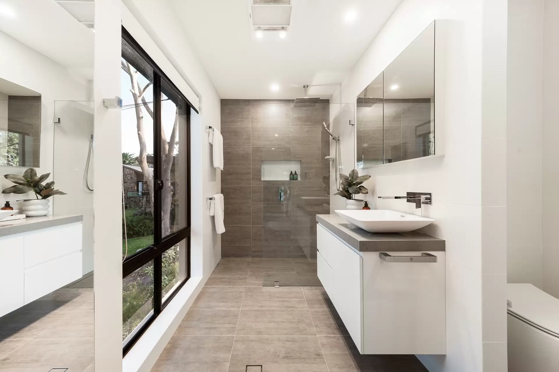 1 Fowler Road, Illawong Sold by Richard Matthews Real Estate - image 11