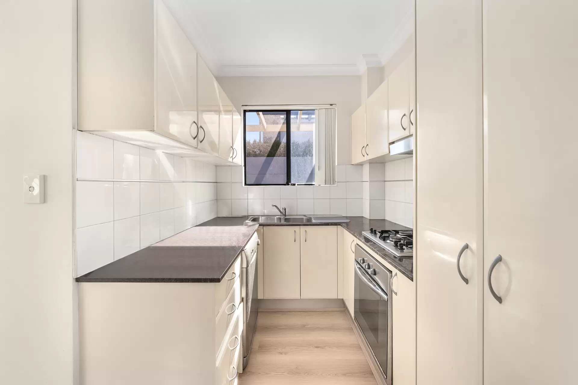 14/76-78 Courallie Avenue, Homebush West Sold by Richard Matthews Real Estate - image 2