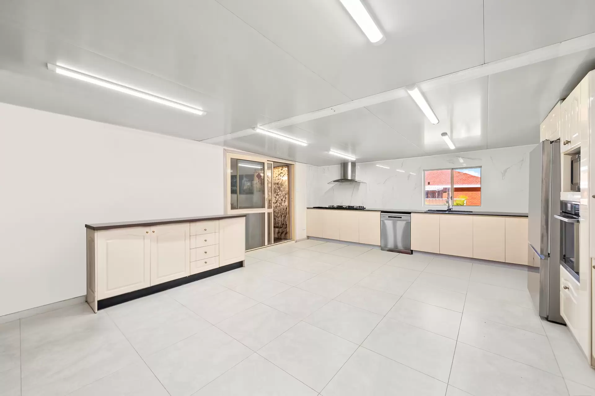 29 Farrell Road, Bass Hill Sold by Richard Matthews Real Estate - image 3