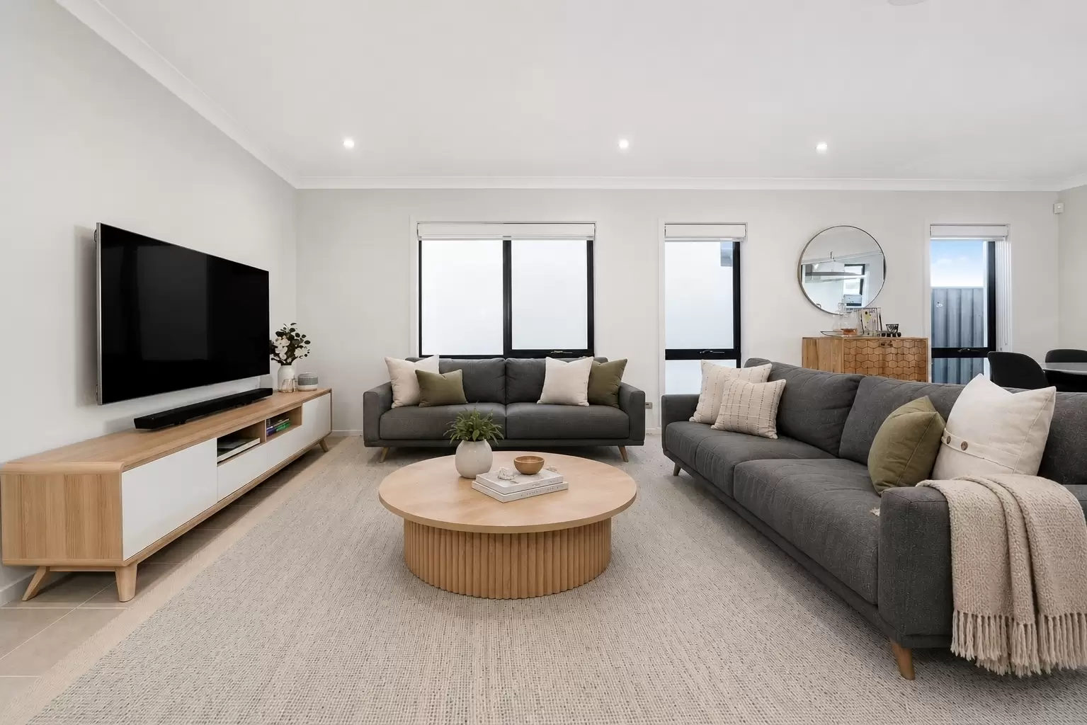 50 Spinnaker Drive, Moorebank Sold by Richard Matthews Real Estate - image 2