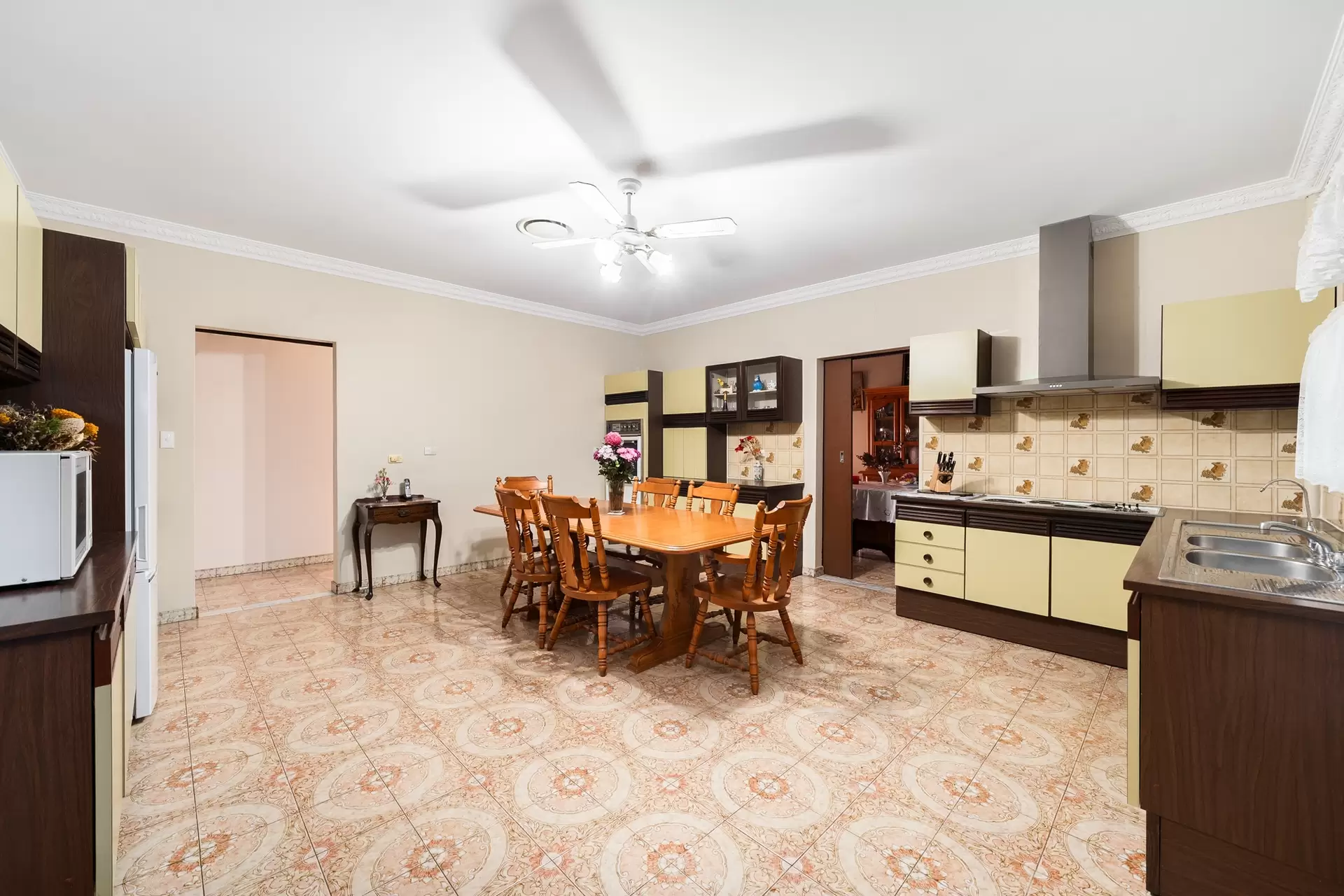 11 Kiara Street, Marayong Sold by Richard Matthews Real Estate - image 2