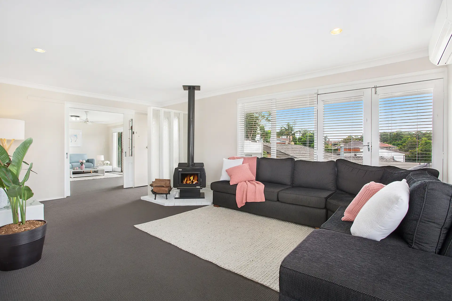 30 Wendy Avenue, Georges Hall Sold by Richard Matthews Real Estate - image 3