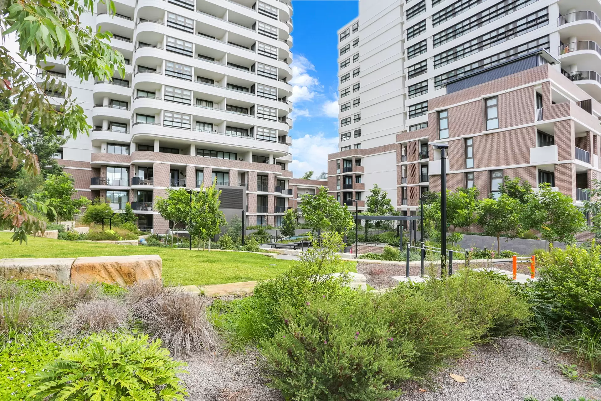 A110/8 & 18  Garthowen Crescent, Castle Hill Leased by Richard Matthews Real Estate - image 8