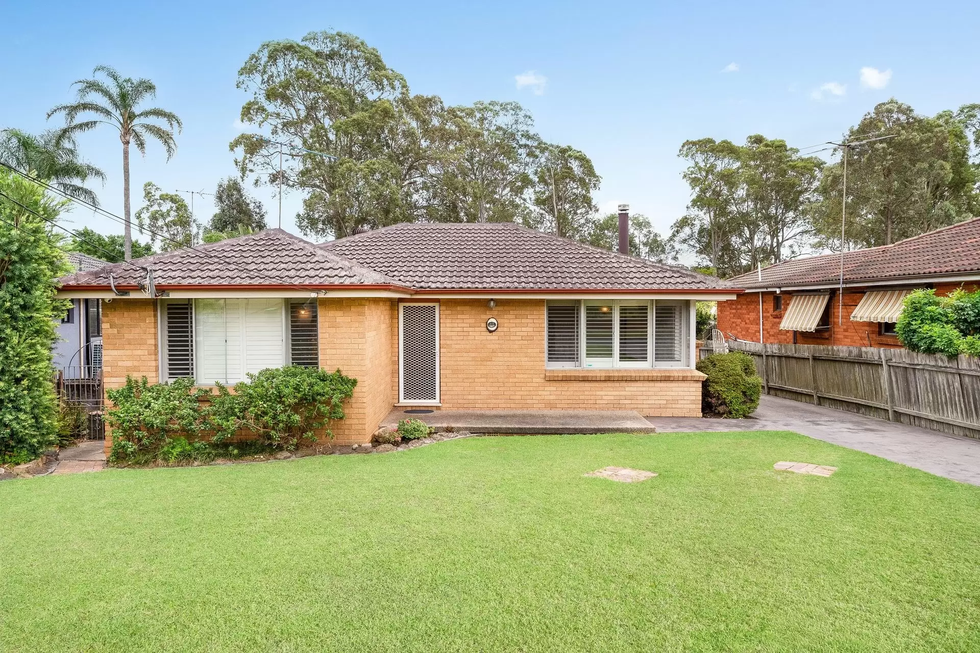 42 Oak Drive, Georges Hall Leased by Richard Matthews Real Estate - image 1