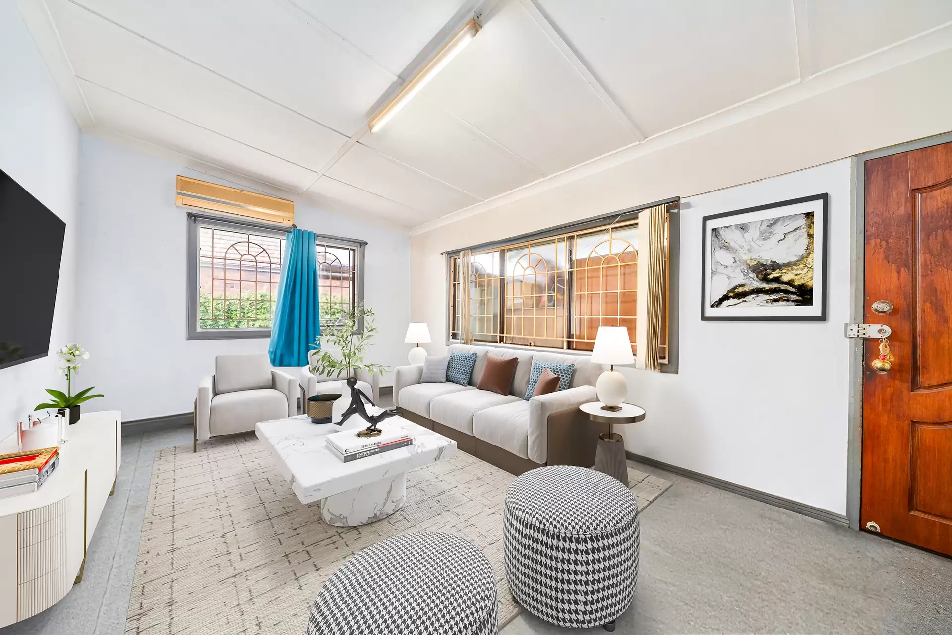 92 The Boulevarde, Wiley Park Sold by Richard Matthews Real Estate - image 2