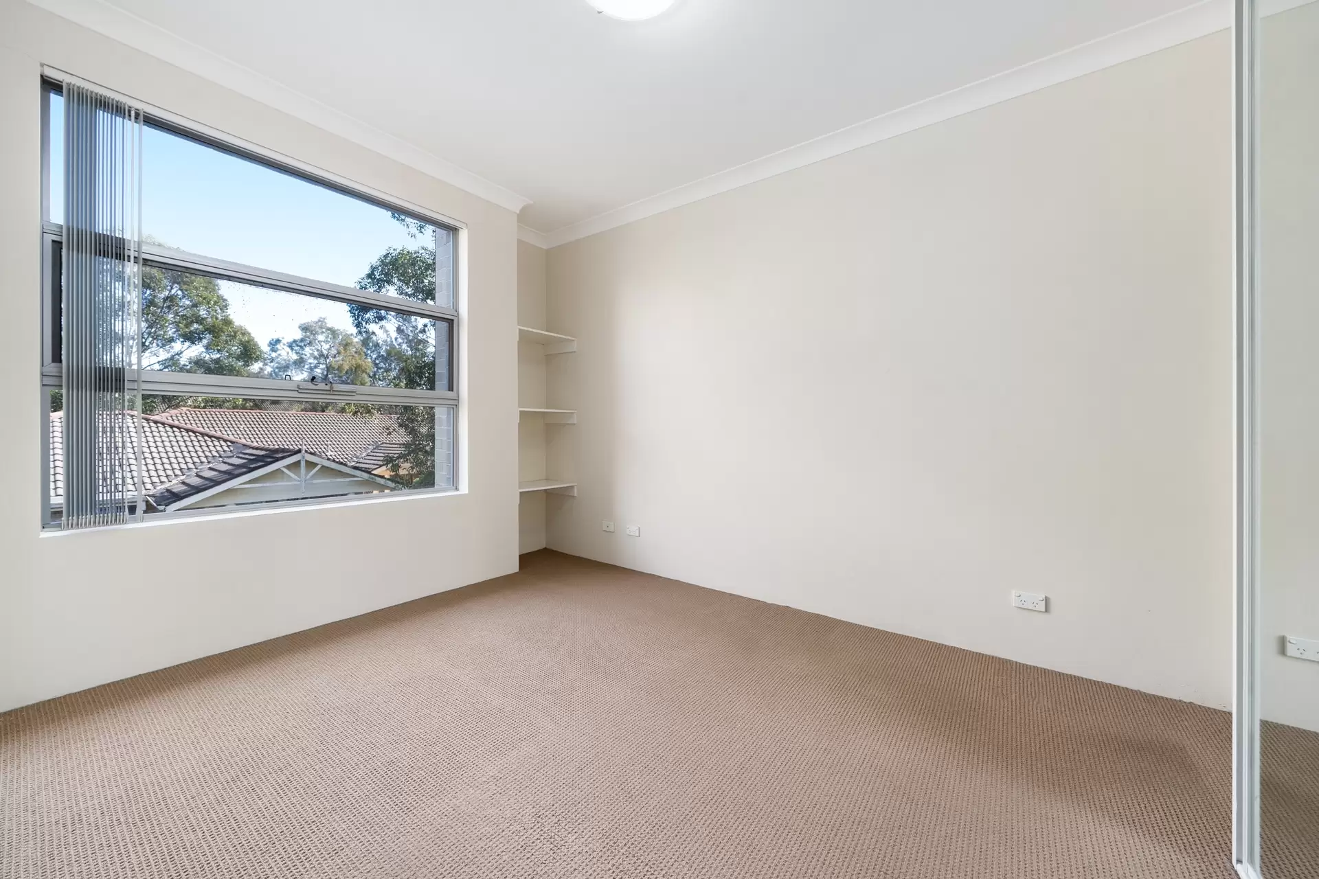 16/135-137 Pitt Street, Merrylands Sold by Richard Matthews Real Estate - image 4