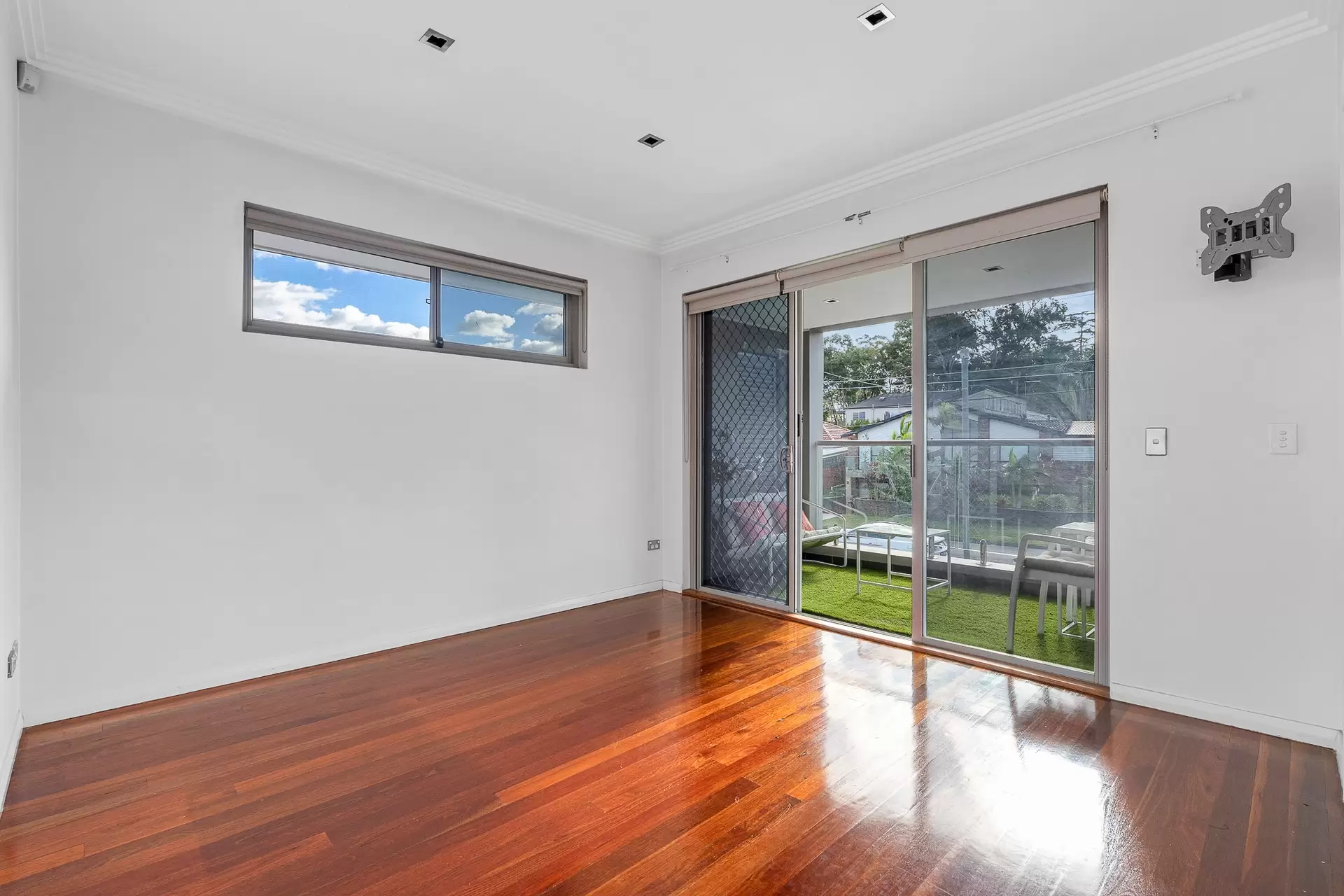57A Caroline Crescent, Georges Hall Leased by Richard Matthews Real Estate - image 6