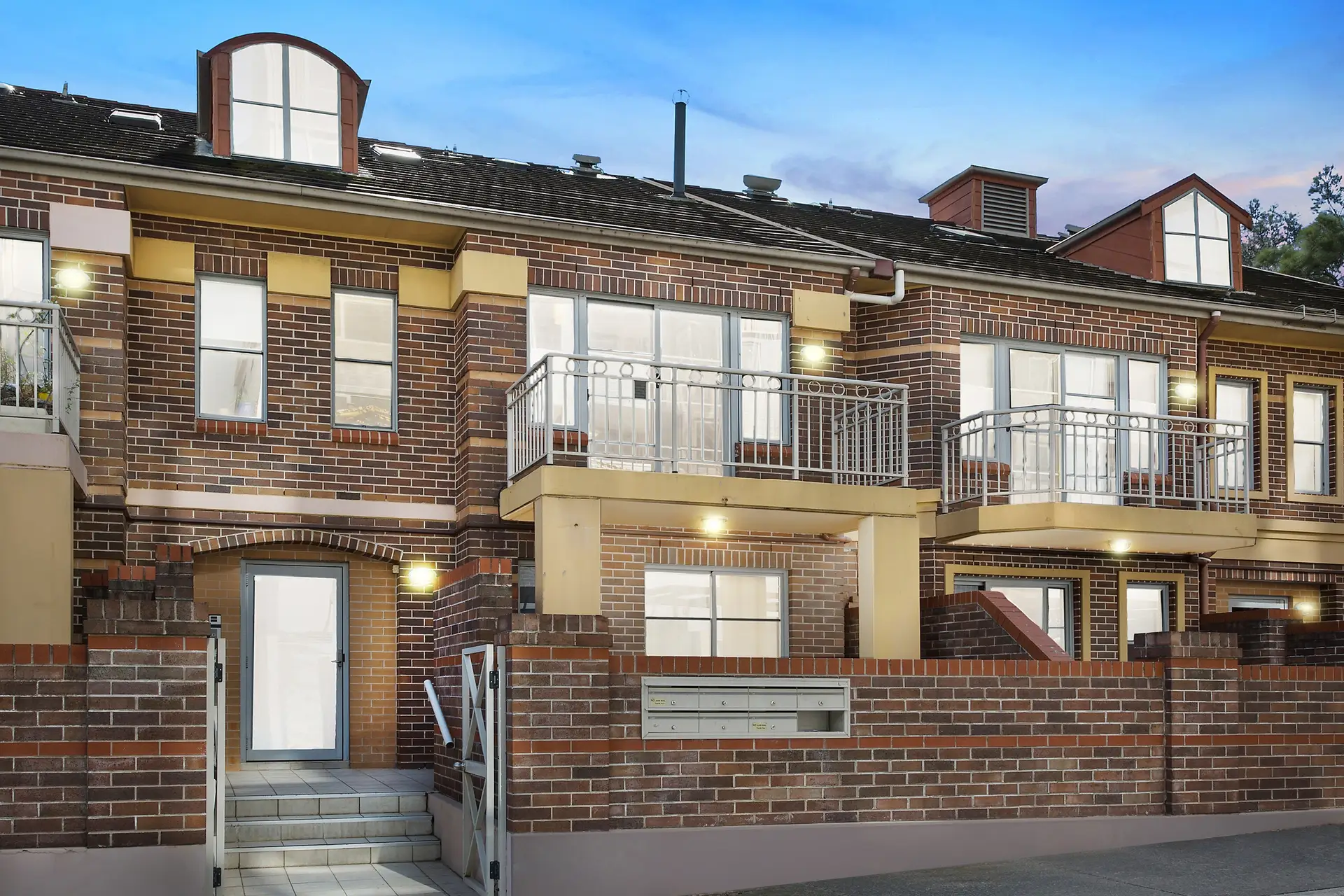 24/10 Webb Street, Croydon Sold by Richard Matthews Real Estate - image 2