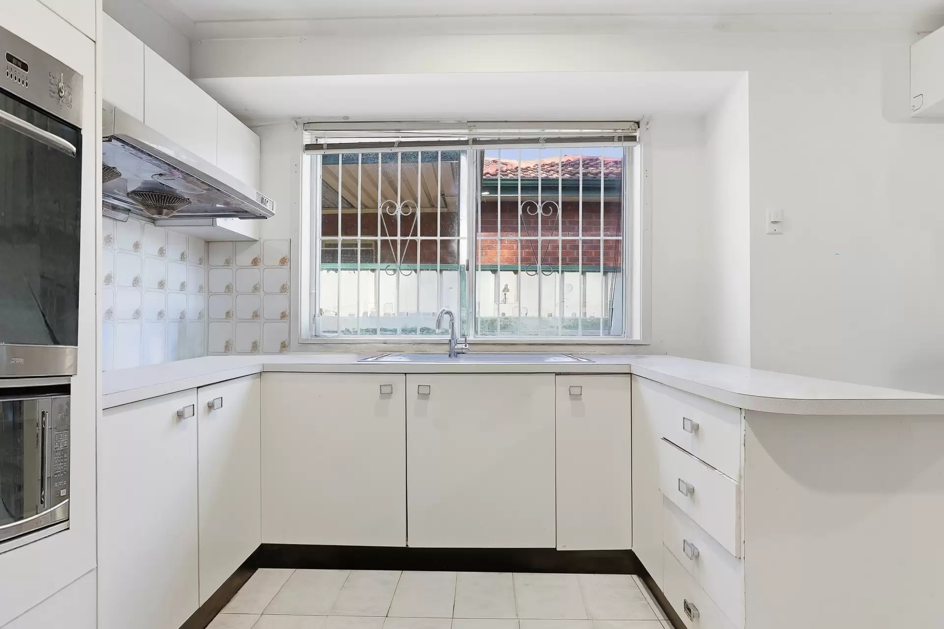 48 Kent Street, Blacktown Auction by Richard Matthews Real Estate - image 4