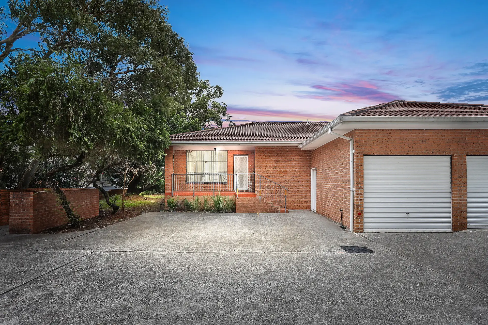 1/120 Rookwood Road, Yagoona Sold by Richard Matthews Real Estate - image 2
