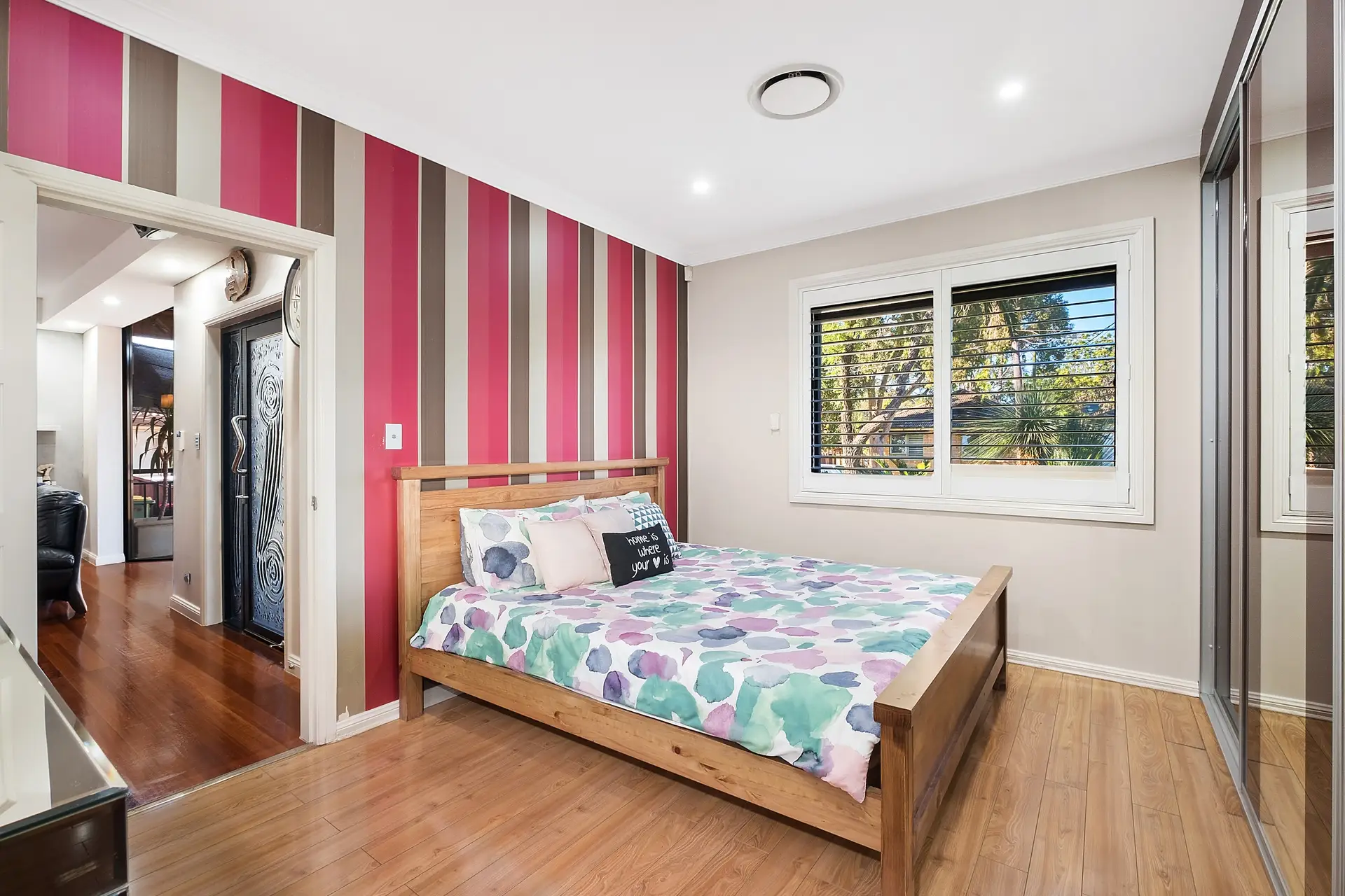 1 Wright Close, Georges Hall Sold by Richard Matthews Real Estate - image 7