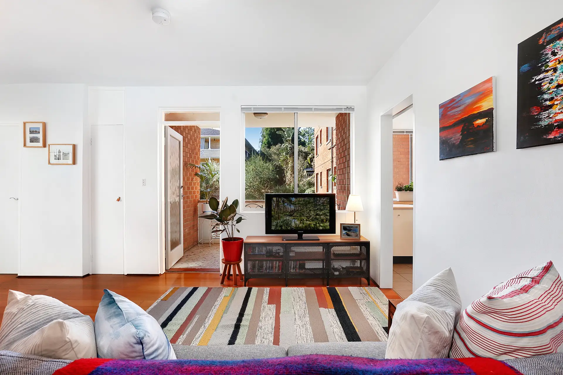 2/96 Victoria Street, Ashfield Sold by Richard Matthews Real Estate - image 3