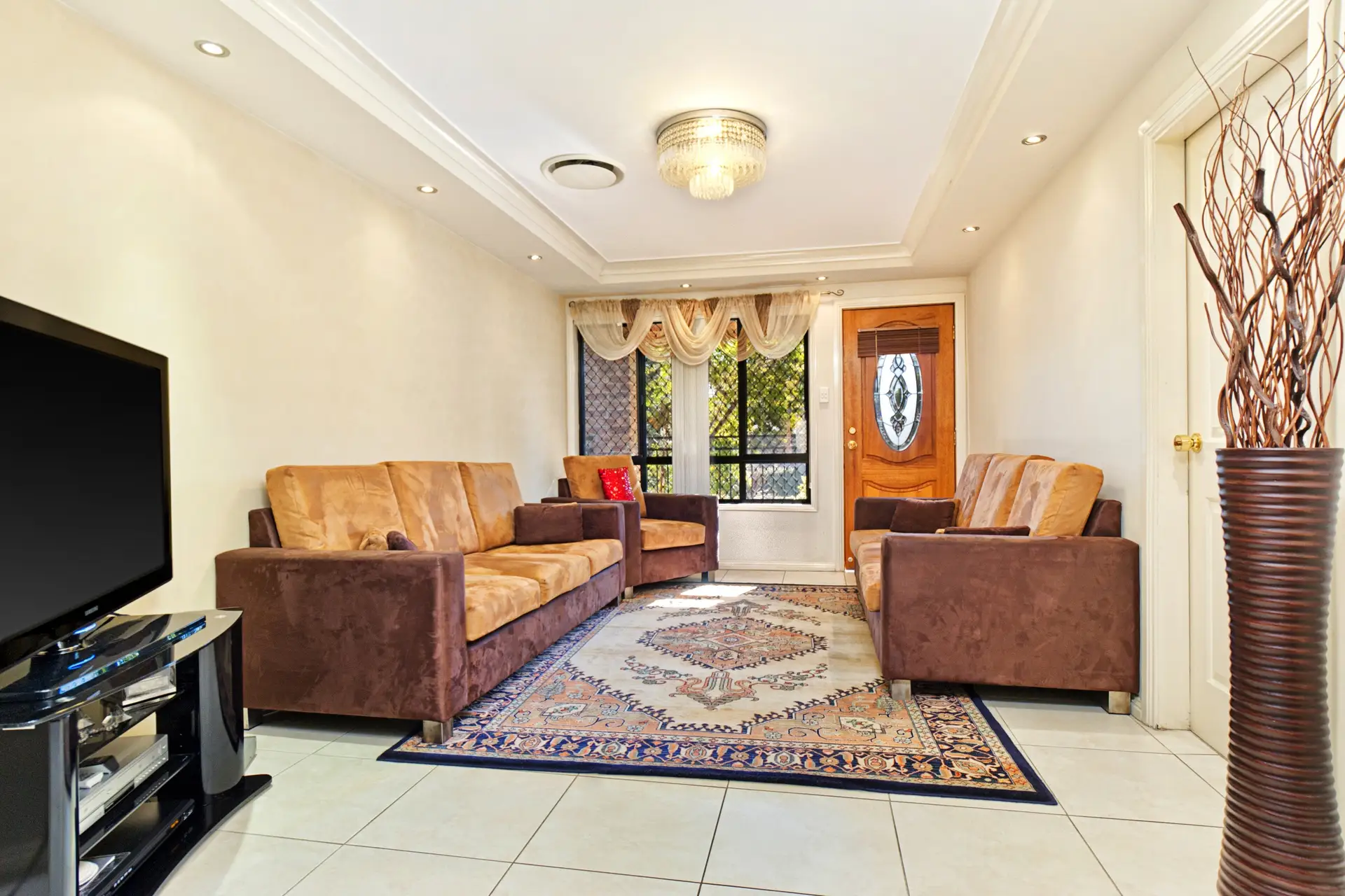 126a Juno Parade, Greenacre Sold by Richard Matthews Real Estate - image 4