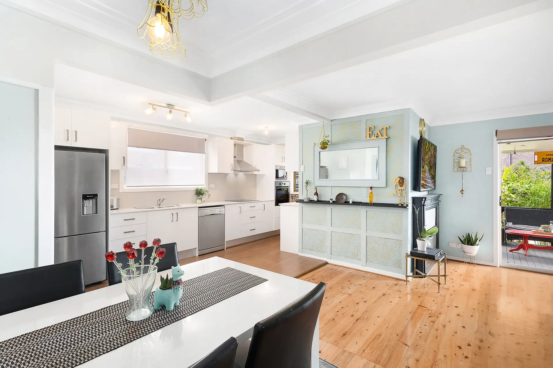 17 Snowsill Avenue, Revesby Sold by Richard Matthews Real Estate - image 2