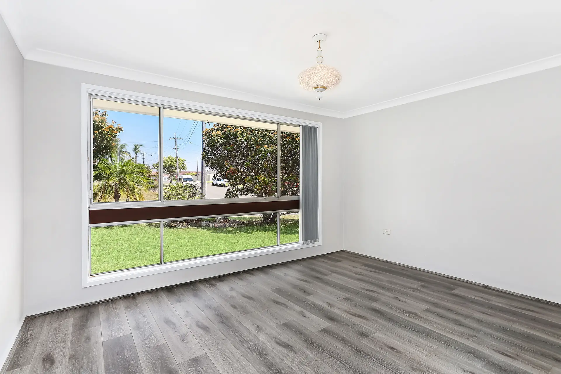 20 Oak Drive, Georges Hall Sold by Richard Matthews Real Estate - image 4