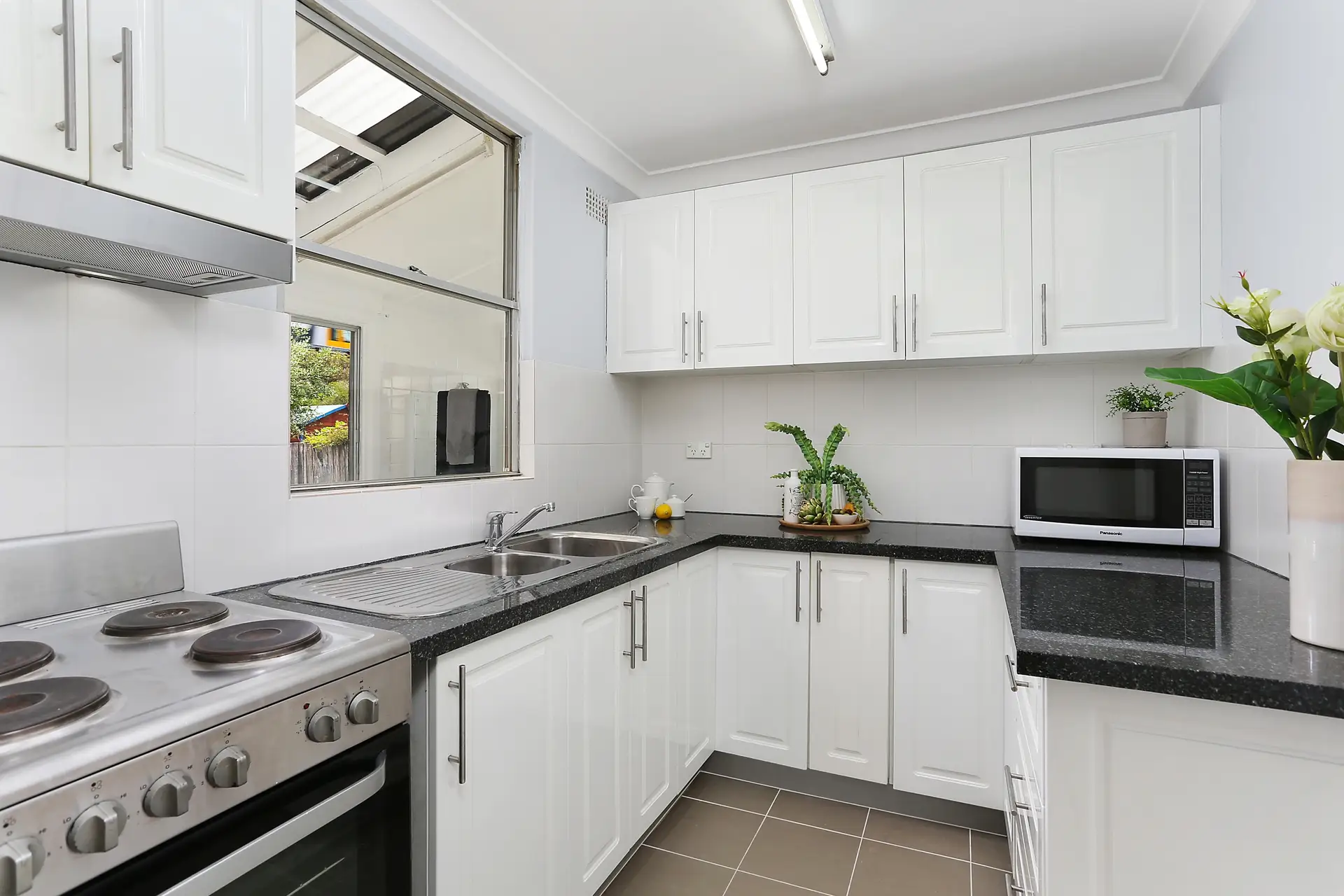71 Heighway Avenue, Croydon Sold by Richard Matthews Real Estate - image 3