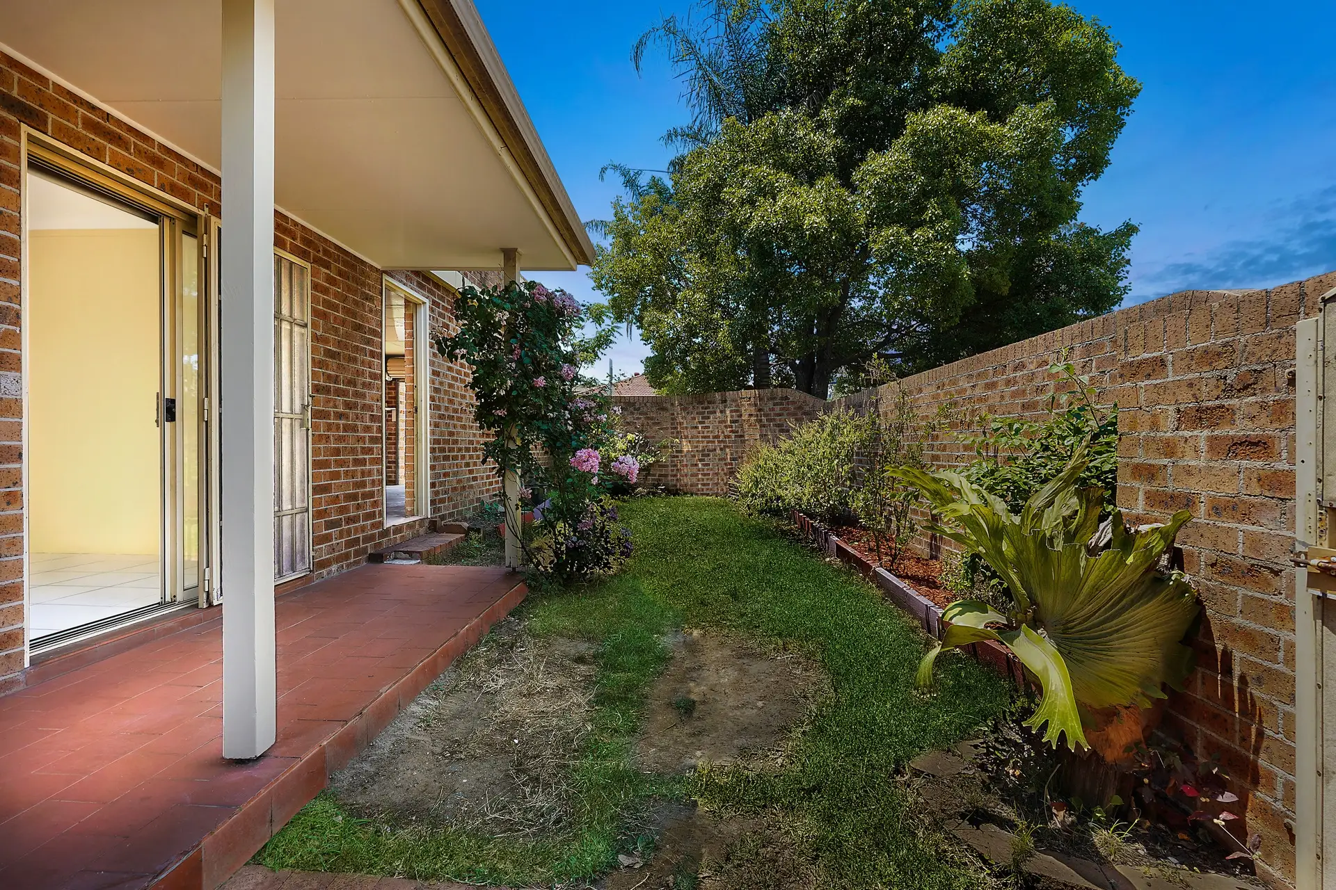 2/4 Simpson Street, Auburn Sold by Richard Matthews Real Estate - image 6