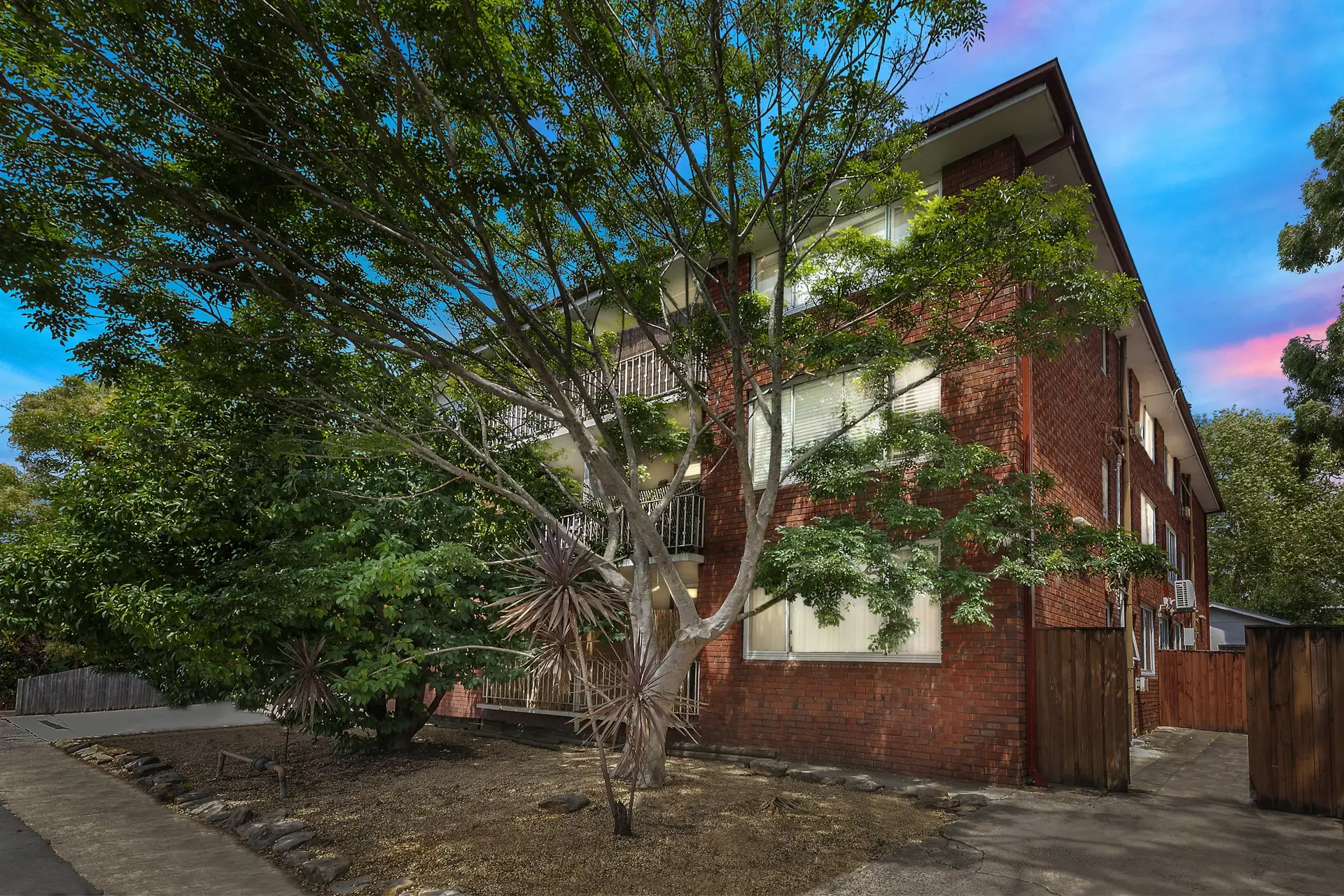 9/185 Frederick Street, Ashfield Sold by Richard Matthews Real Estate - image 6
