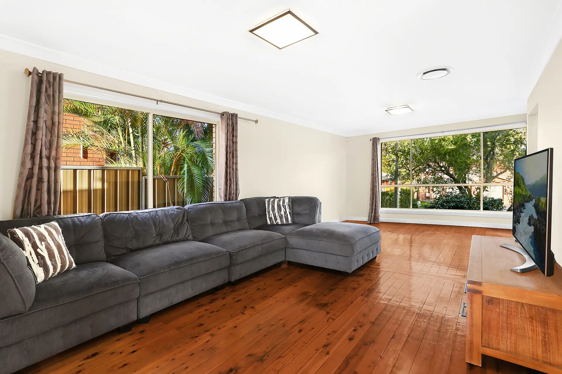 45 Jacaranda Drive, Georges Hall Sold by Richard Matthews Real Estate - image 3