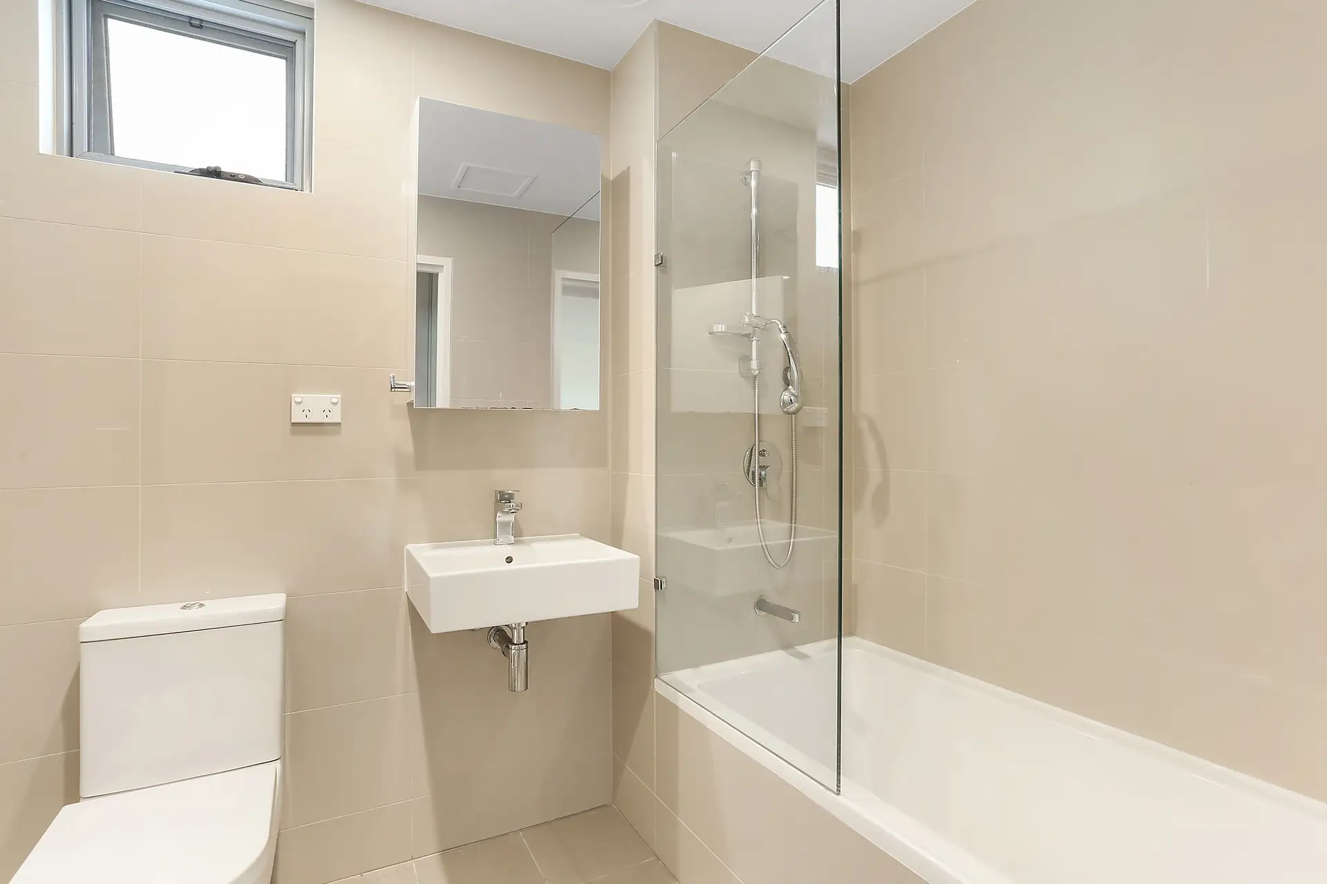 C403/2 Rowe Drive, Potts Hill Sold by Richard Matthews Real Estate - image 4